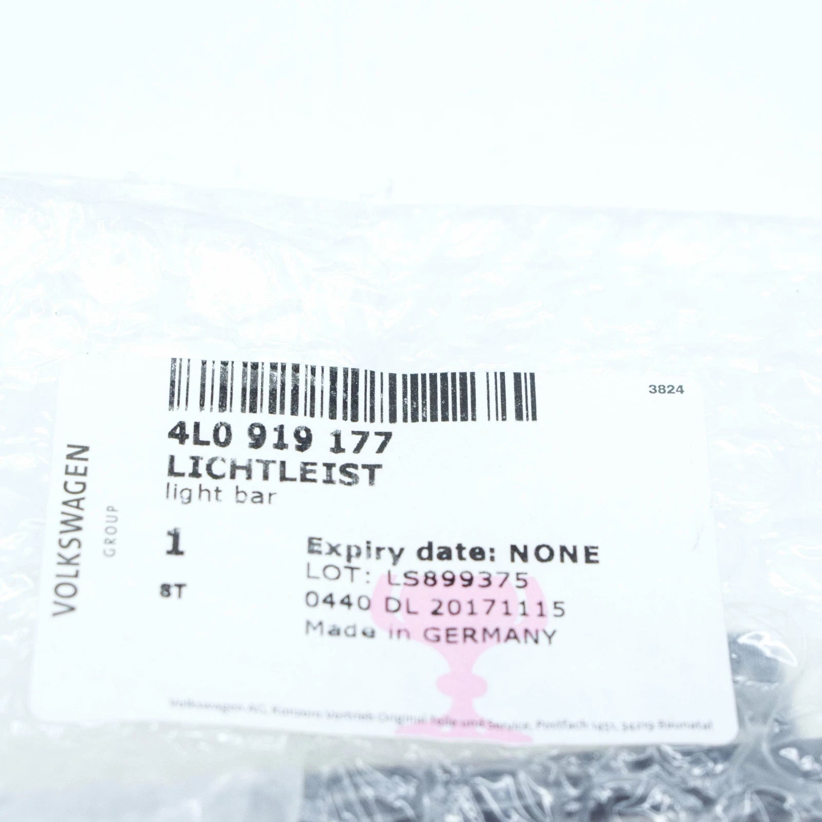 NEW AUDI Q7 4L REAR LEFT DOOR HANDLE LIGHT BAR 4L0919177