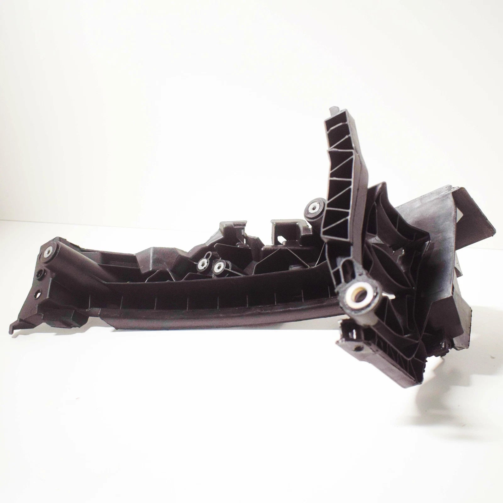 NEW AUDI Q5 8R FRONT RIGHT HEADLIGHT BRACKET 8R0805608B 2014