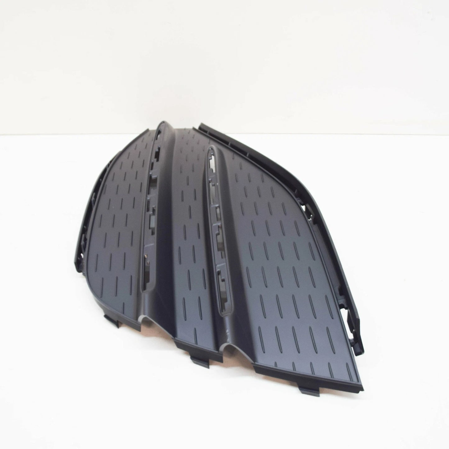 NEW MERCEDES-BENZ GLA H247 FRONT RIGHT GRILL A2478854005 2019