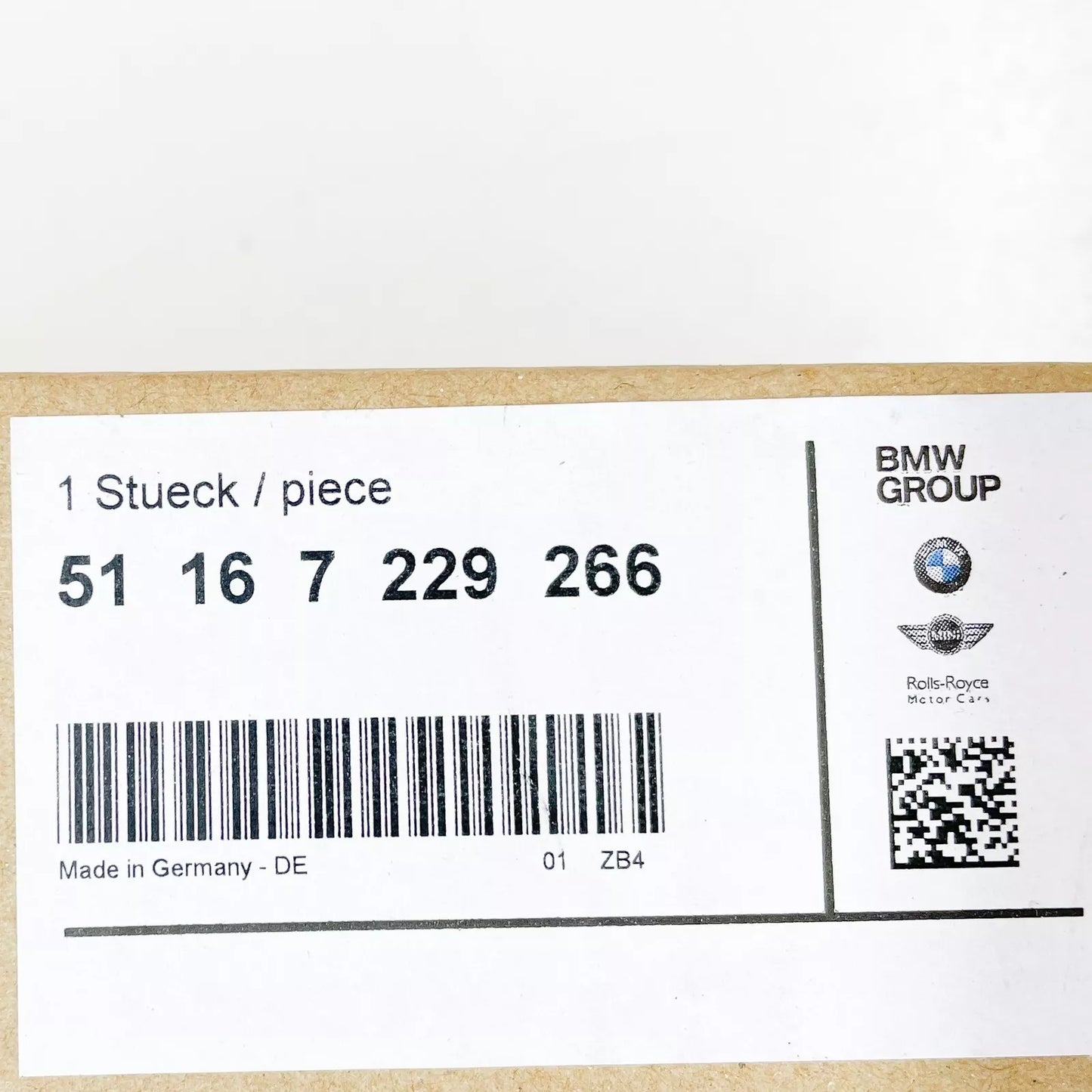 NEW BMW 3 E92 FRONT RIGHT DOOR MIRROR CAP COVER 51167229266 ORIGINAL