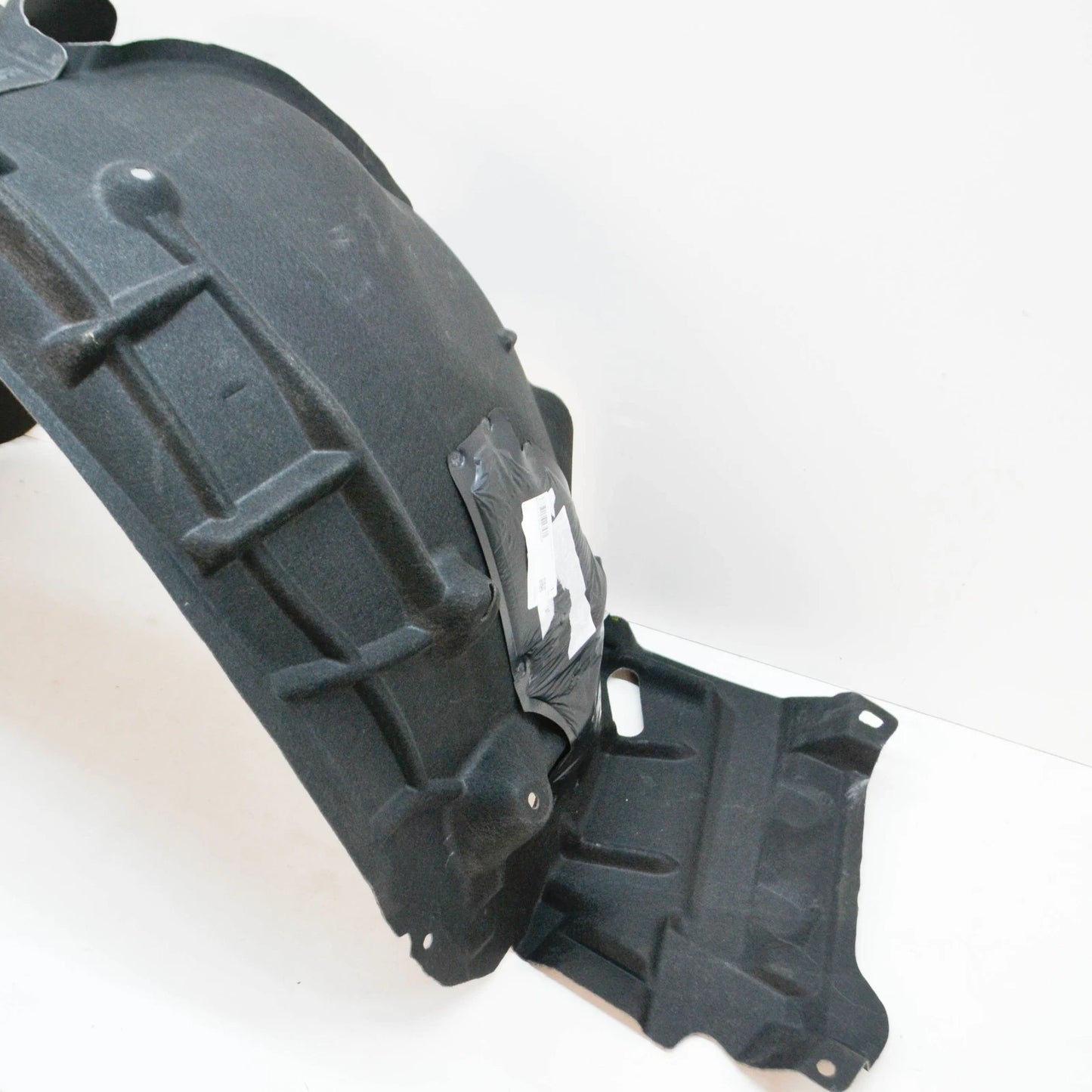 NEW MERCEDES-BENZ S W222 FRONT LEFT WHEEL HOUSING LINER A2226902305 ORIGINAL