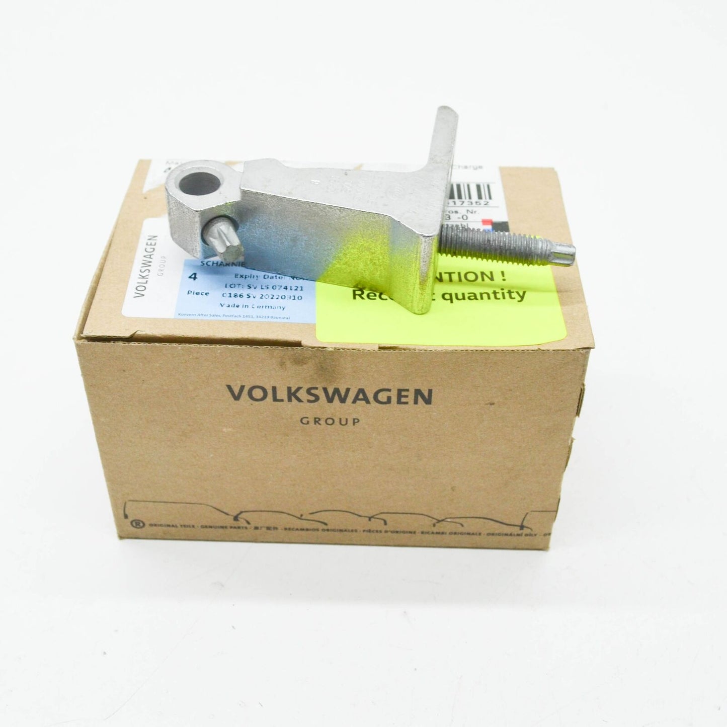 NEW AUDI Q8 4MN FRONT RIGHT LOWER DOOR HINGE 4M8831404A ORIGINAL