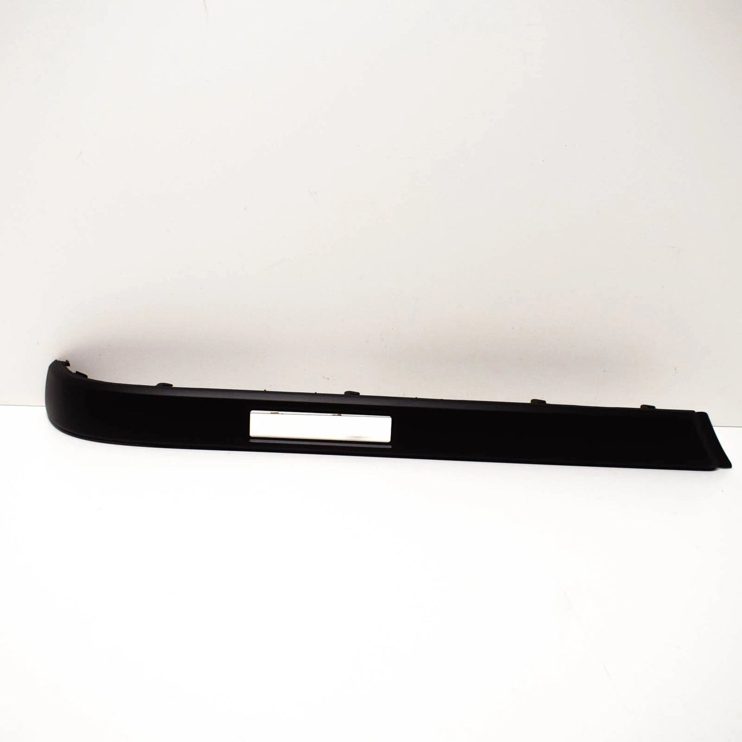 NEW BMW 5 E34 REAR BUMPER TRIM-MOLDING TRIM LEFT 51121944433 ORIGINAL