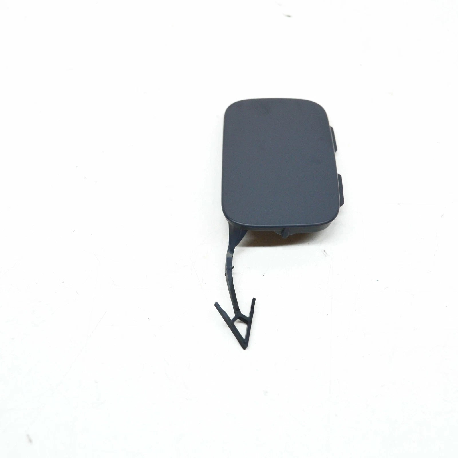 NEW AUDI A8 4H REAR BUMPER TOW HOOK EYE LOWER CAP COVER 4H0807441BGRU ORIGINAL