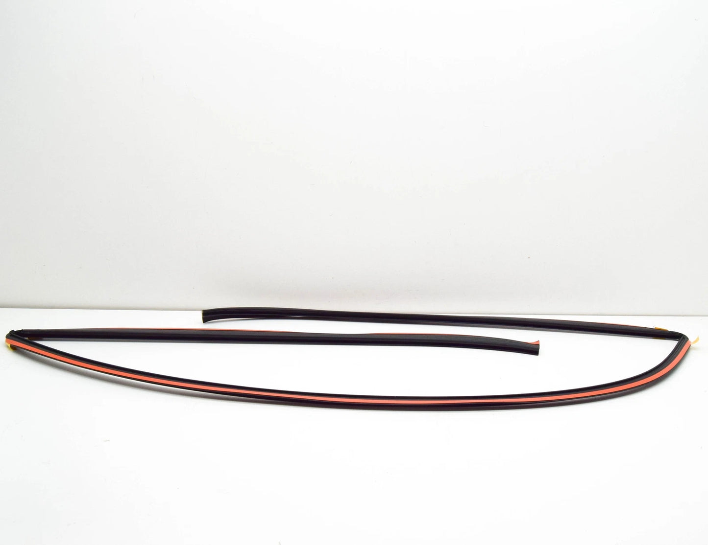 NEW BMW 6 GRAN COUPE F06 WINDSHIELD COVER 7227341 51317227341 ORIGINAL