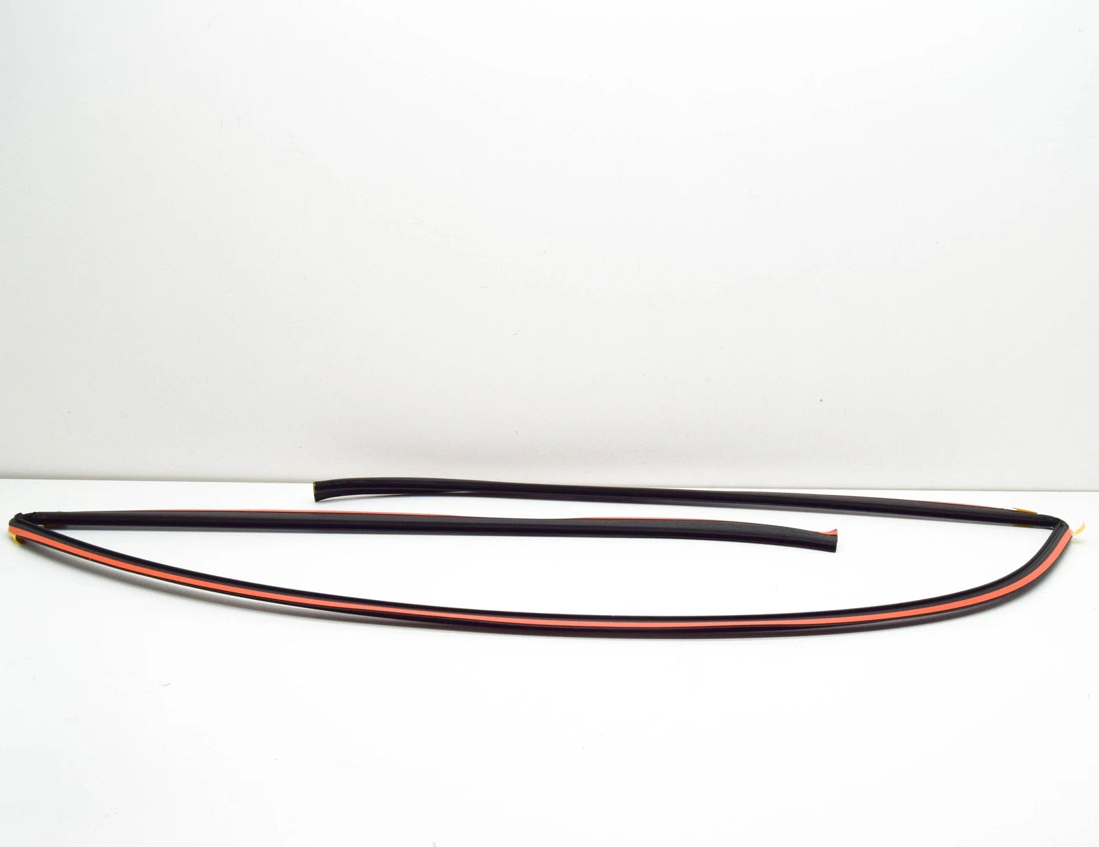 NEW BMW 6 GRAN COUPE F06 WINDSHIELD COVER 7227341 51317227341 ORIGINAL