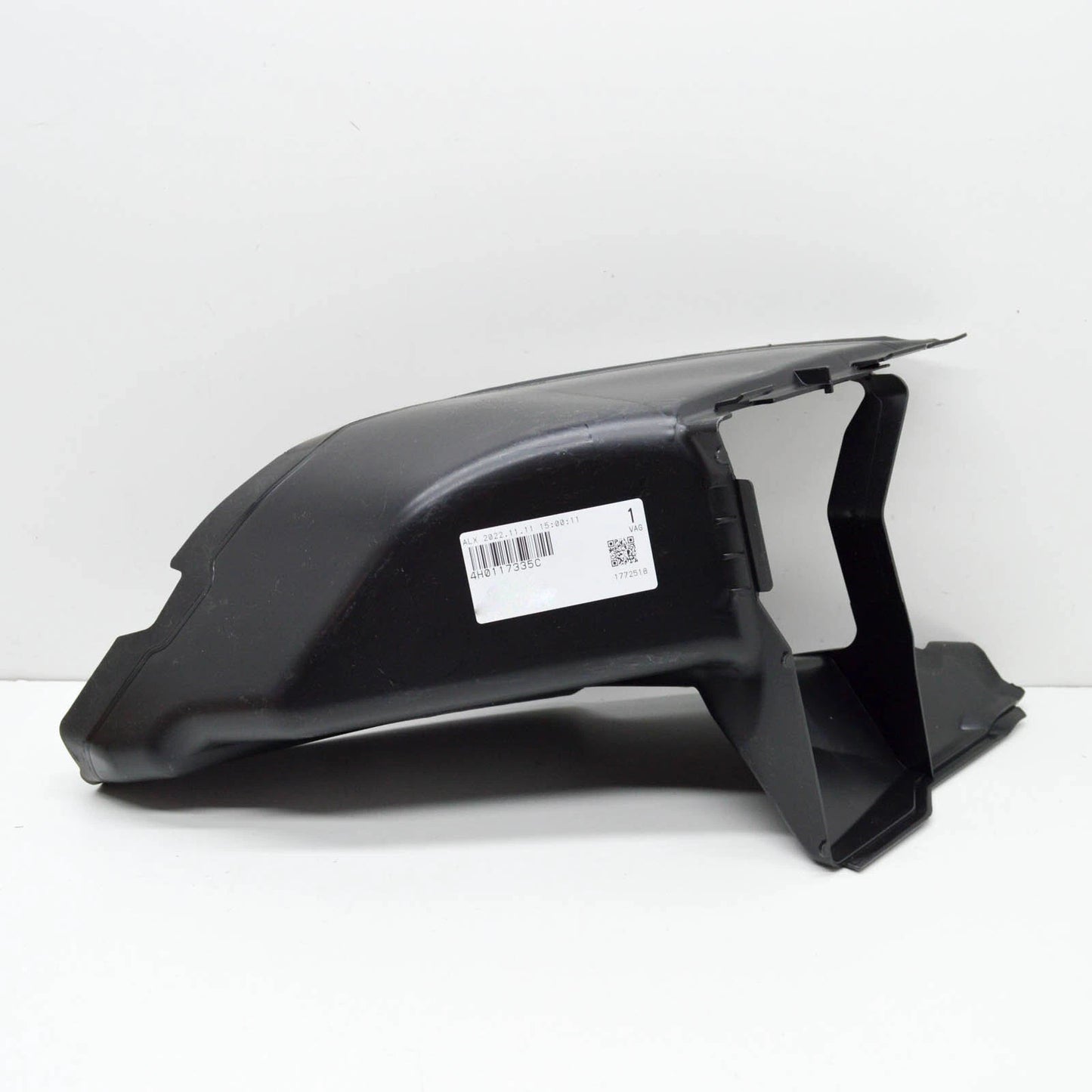 NEW AUDI A8 4H RADIATOR GUIDE DUCT 4H0117335C