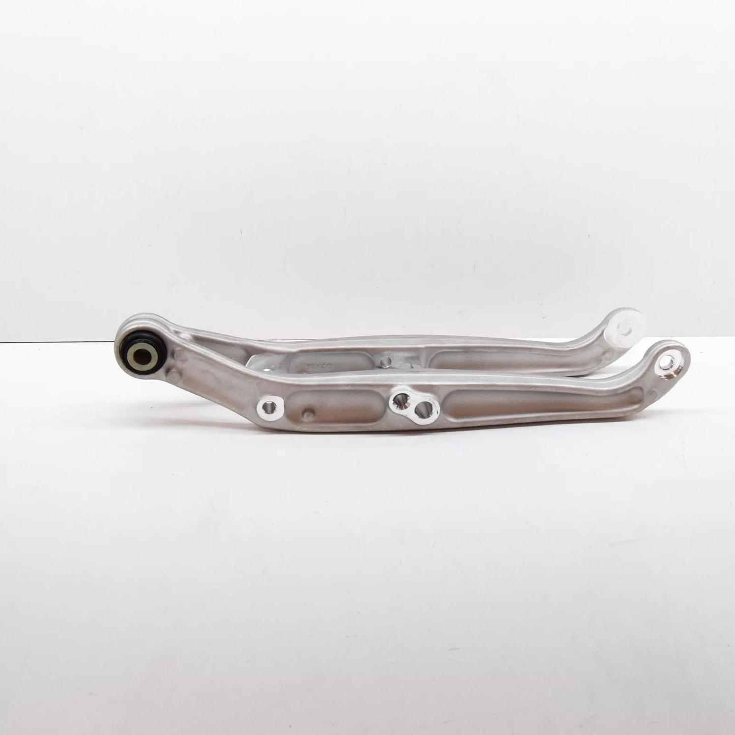 NEW MERCEDES-BENZ E W211 REAR AXLE SUSPENSION STRUT A2113500306 ORIGINAL