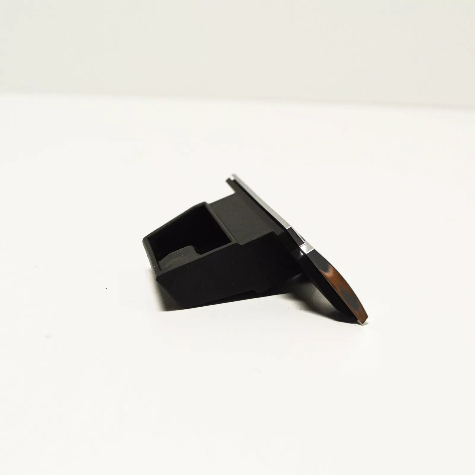 NEW VW GOLF MK7 R FRONT BUMPER RADIATOR GRILLE EMBLEM BADGE 5G0853948E