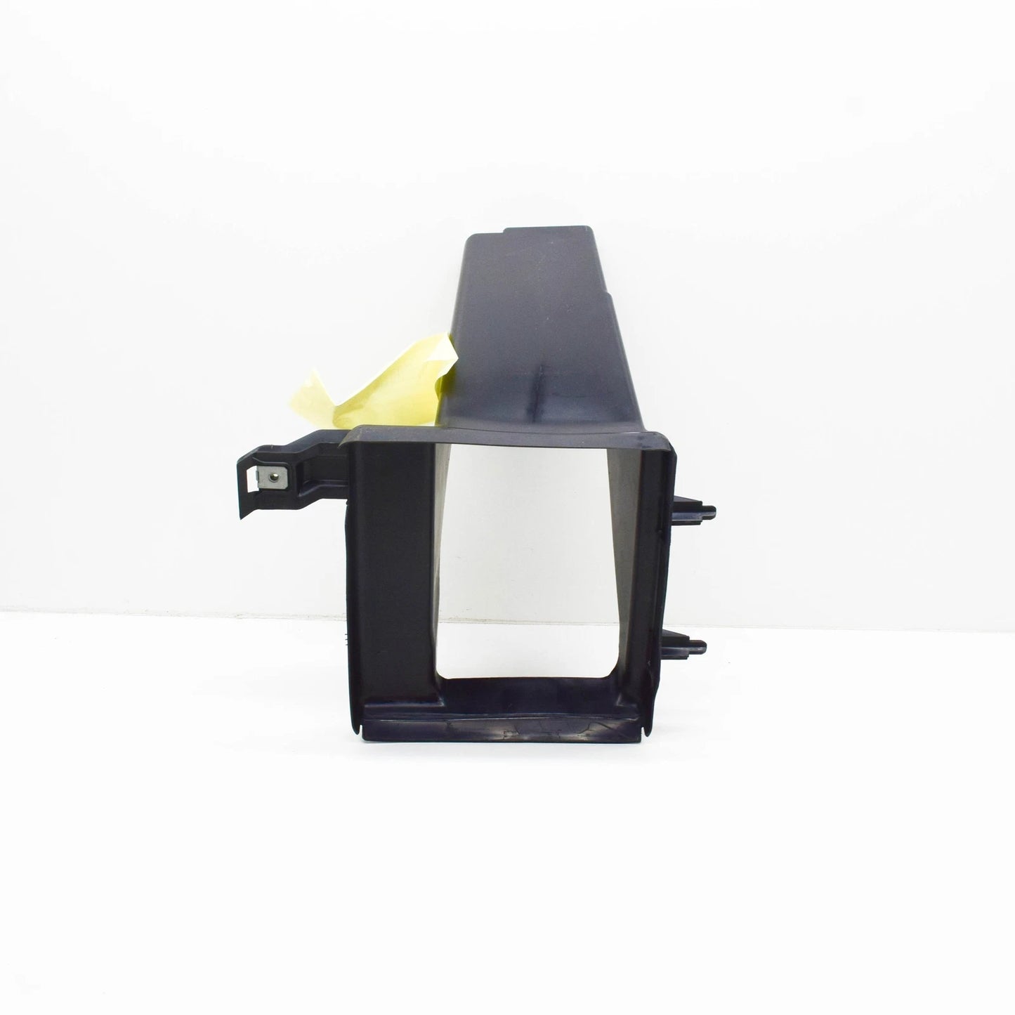 NEW BMW 7 G11, G12 LEFT RADIATOR SUPPORT AIR DUCT 51748073953 8073953 ORIGINAL