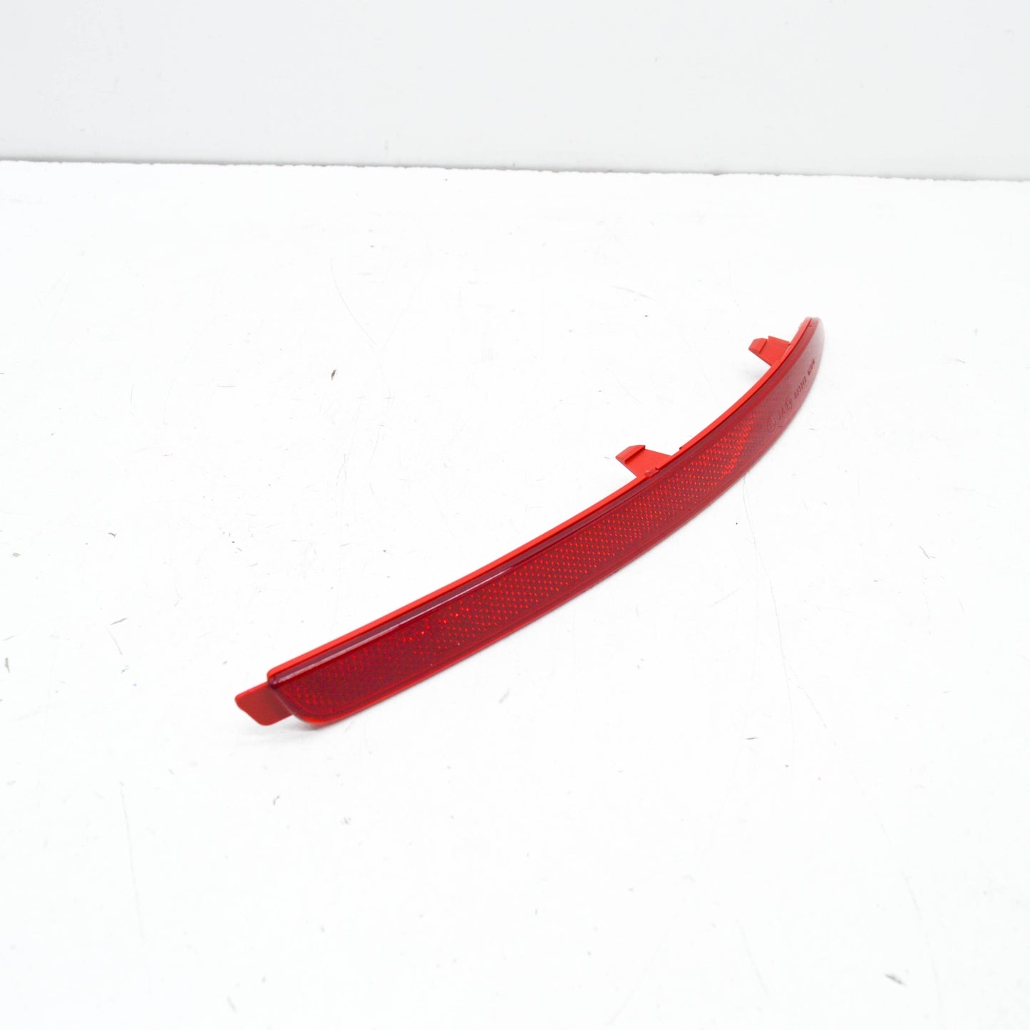 NEW SKODA OCTAVIA IZ REAR RIGHT BUMPER REFLECTOR 1Z0945106A ORIGINAL