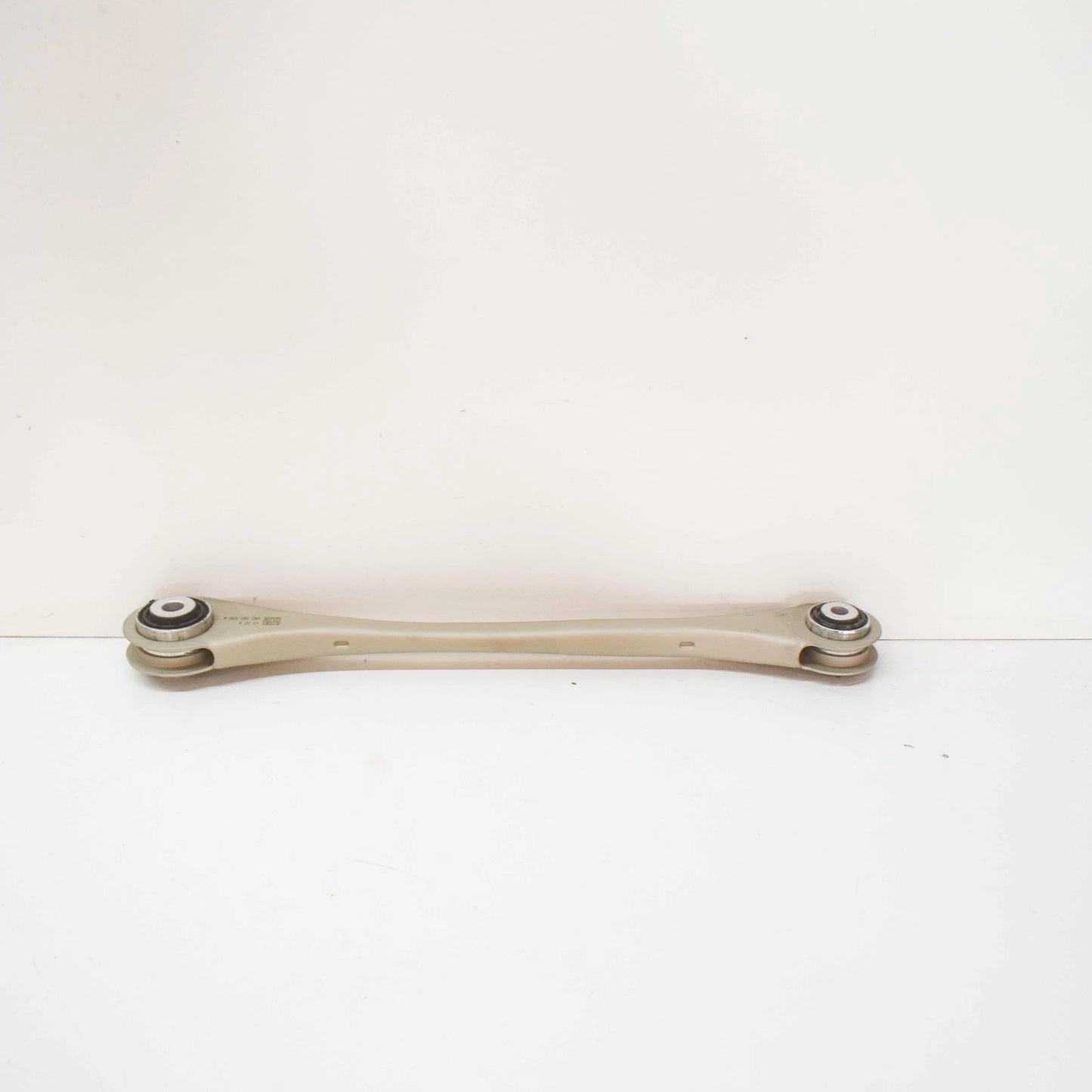 NEW AUDI Q7 4M REAR RIGHT WISHBONE 4M0501530Q 2016