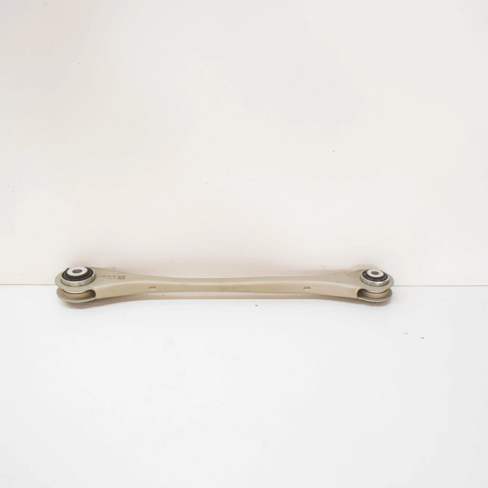 NEW AUDI Q7 4M REAR RIGHT WISHBONE 4M0501530Q 2016