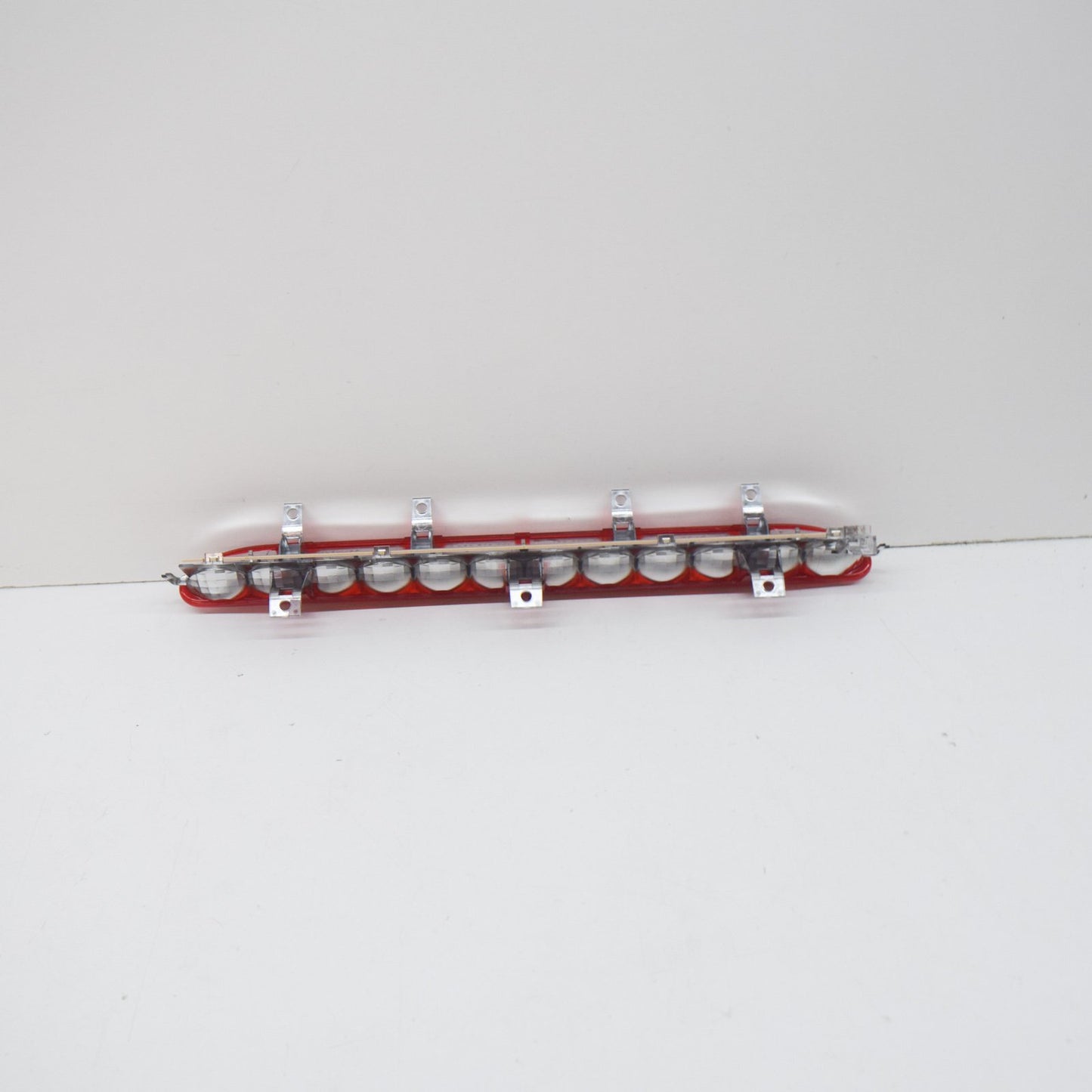 NEW VOLKSWAGEN EOS THIRD ADDITIONAL STOP LIGHT 1Q0945097B 2007 ORIGINAL