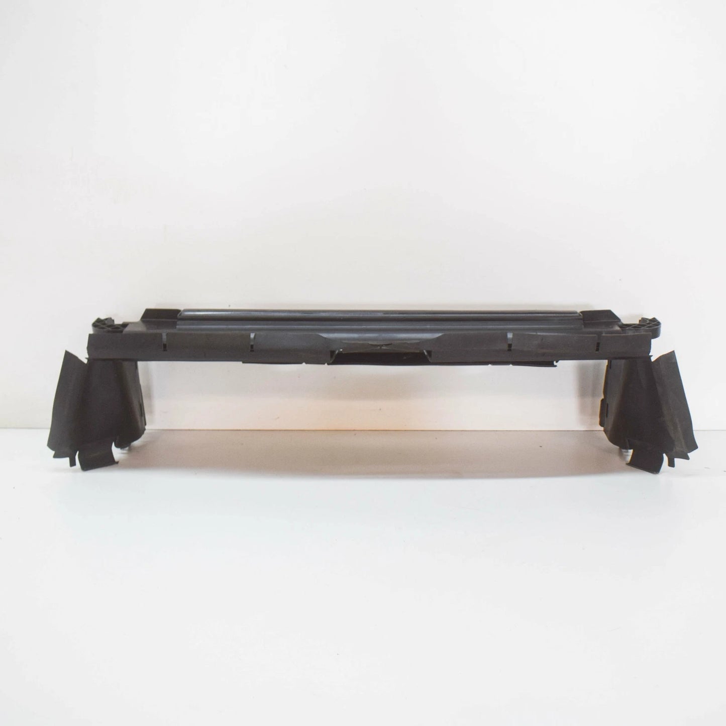 NEW MERCEDES-BENZ C-CLASS W203 LOWER RADIATOR AIR BAFFLE A2035053630