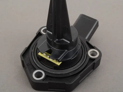 NEW AUDI A4 B8 OIL LEVEL SENSOR 03C907660AA ORIGINAL
