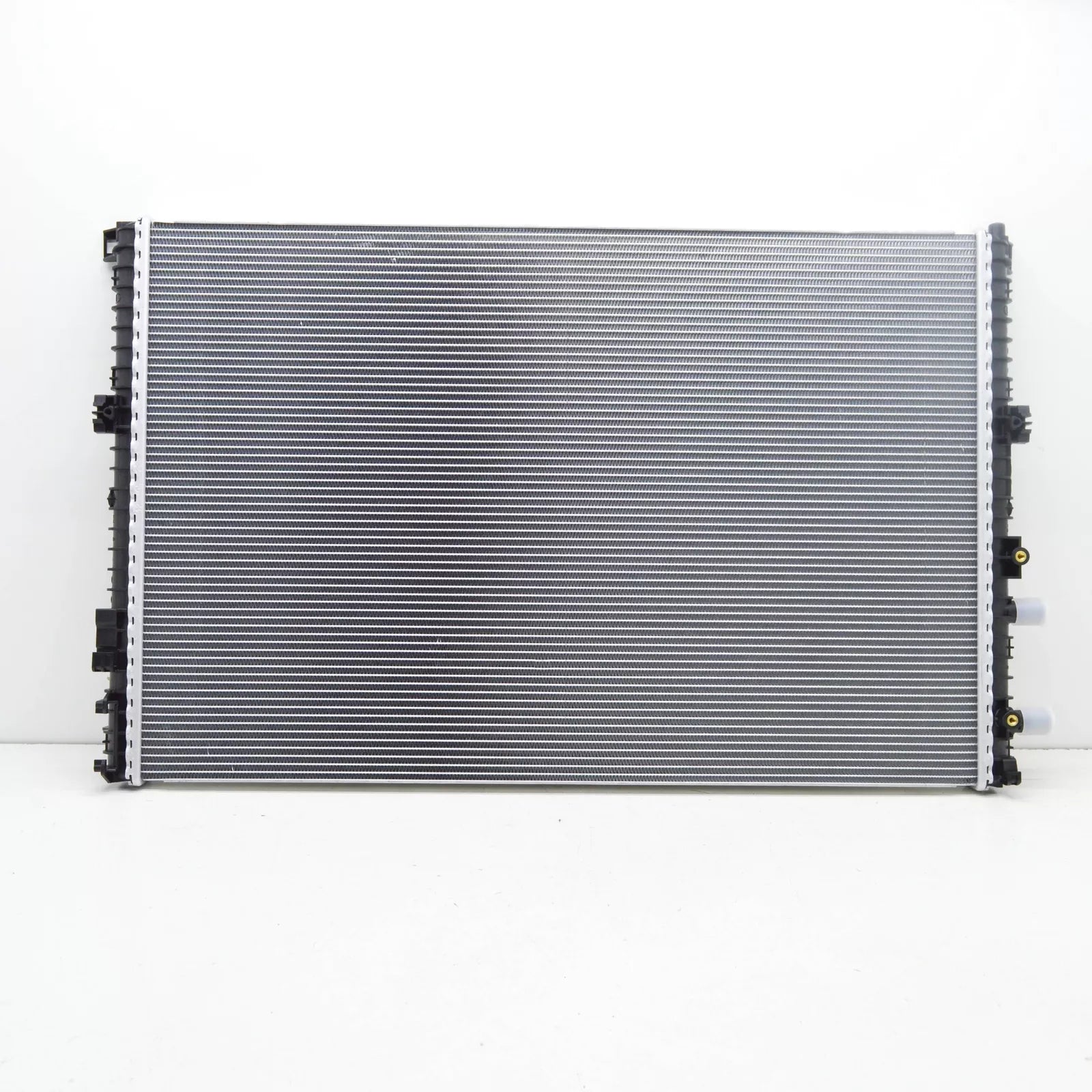 NEW AUDI A5 RS5 8W6 INTERCOOLER RADIATOR 4M0145804BH ORIGINAL