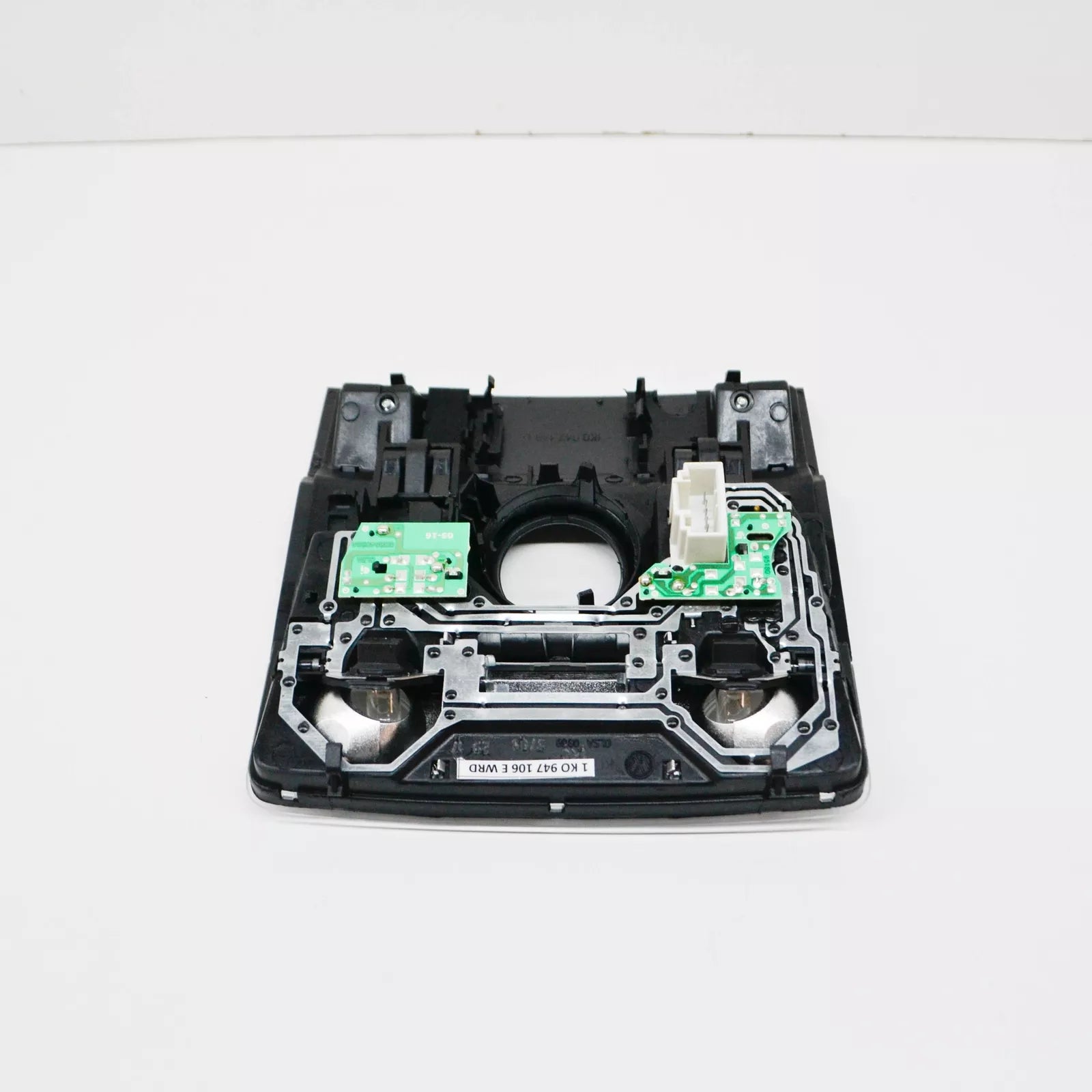 NEW VOLKSWAGEN GOLF 1K MK5 FRONT INTERIOR READING LIGHT 1K0947106EWRD