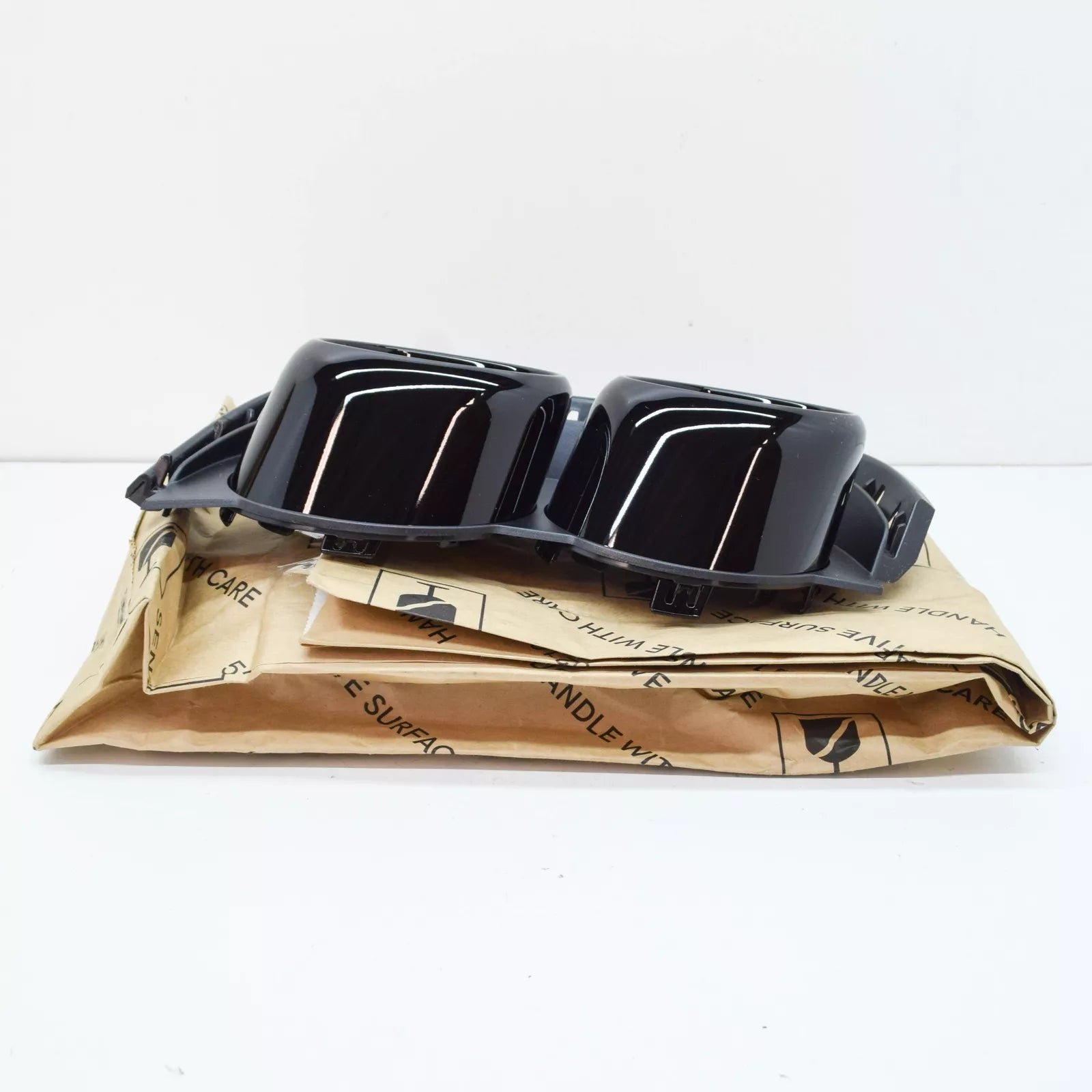 NEW AUDI A6 C8 LEFT EXHAUST PIPE TIP TRIM 4K0807811BT94 ORIGINAL