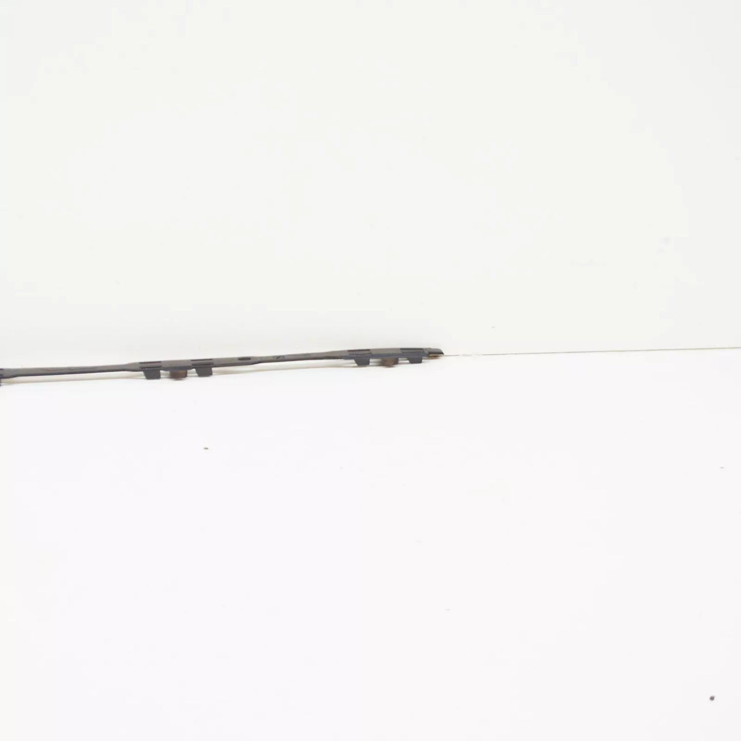 NEW BMW 4 COUPE F32 REAR RIGHT BUMPER STRIP STRIP MOUNT RAIL 51127358076