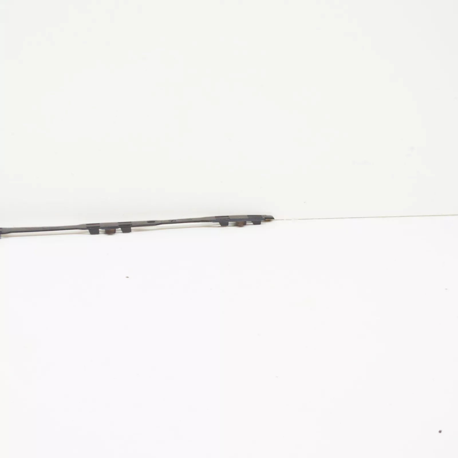 NEW BMW 4 COUPE F32 REAR RIGHT BUMPER STRIP STRIP MOUNT RAIL 51127358076