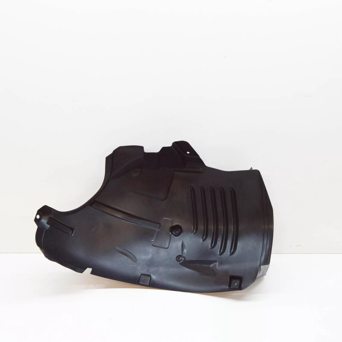 NEW MB CLS C218 FRONT LEFT FENDER INNER SPLASH SHIELD PART A2186900130 ORIGINAL