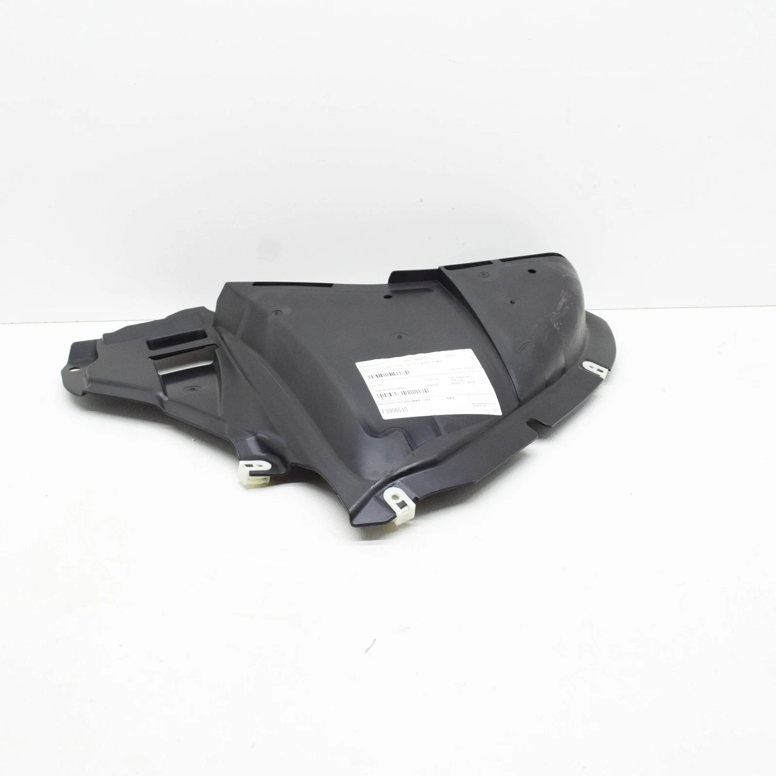 NEW BMW 6 GT G32 FRONT RIGHT BOTTOM WHEEL ARCH TRIM 51718060028 ORIGINAL