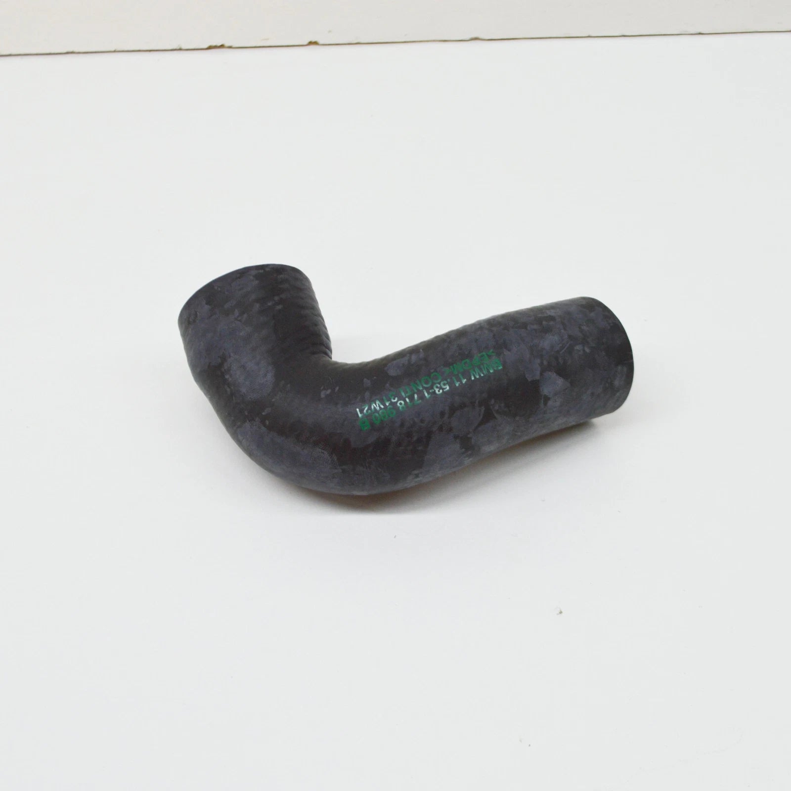 NEW BMW 3 E30 LOWER WATER RADIATOR PIPE HOSE 320I PETROL 2L 11531718980 ORIGINAL