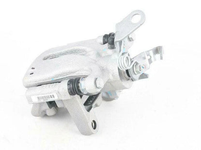 NEW VOLKSWAGEN PASSAT B8 REAR RIGHT BRAKE CALIPER HOUSING 5QM615424A ORIGINAL
