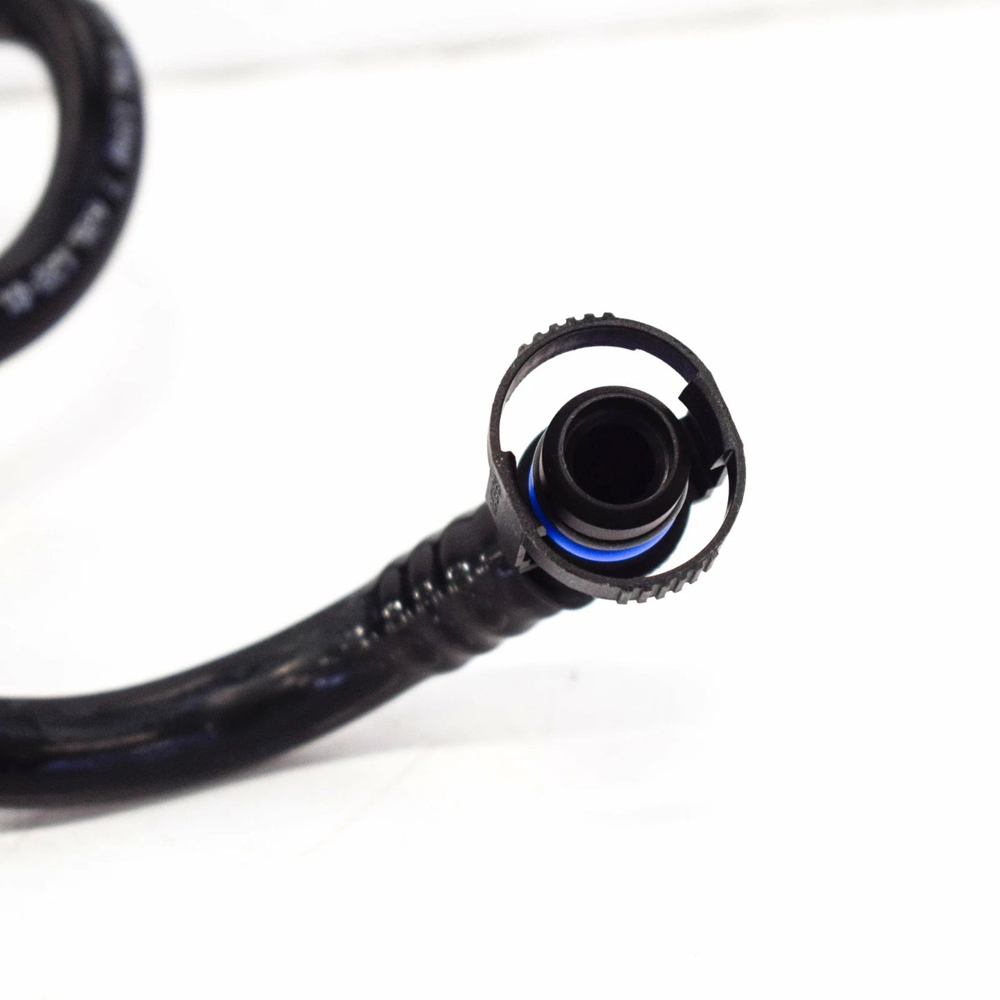 NEW BMW 5 GRAN TURISMO F07 FUEL TANK CONNECTING LINE 13907636138 ORIGINAL