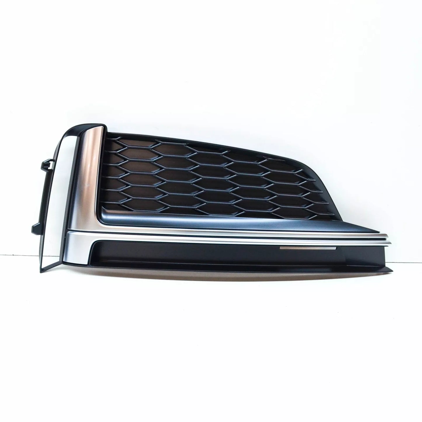 NEW AUDI A5 8W6 FRONT RIGHT AIR GUIDE GRILLE 8W6807682KRU6