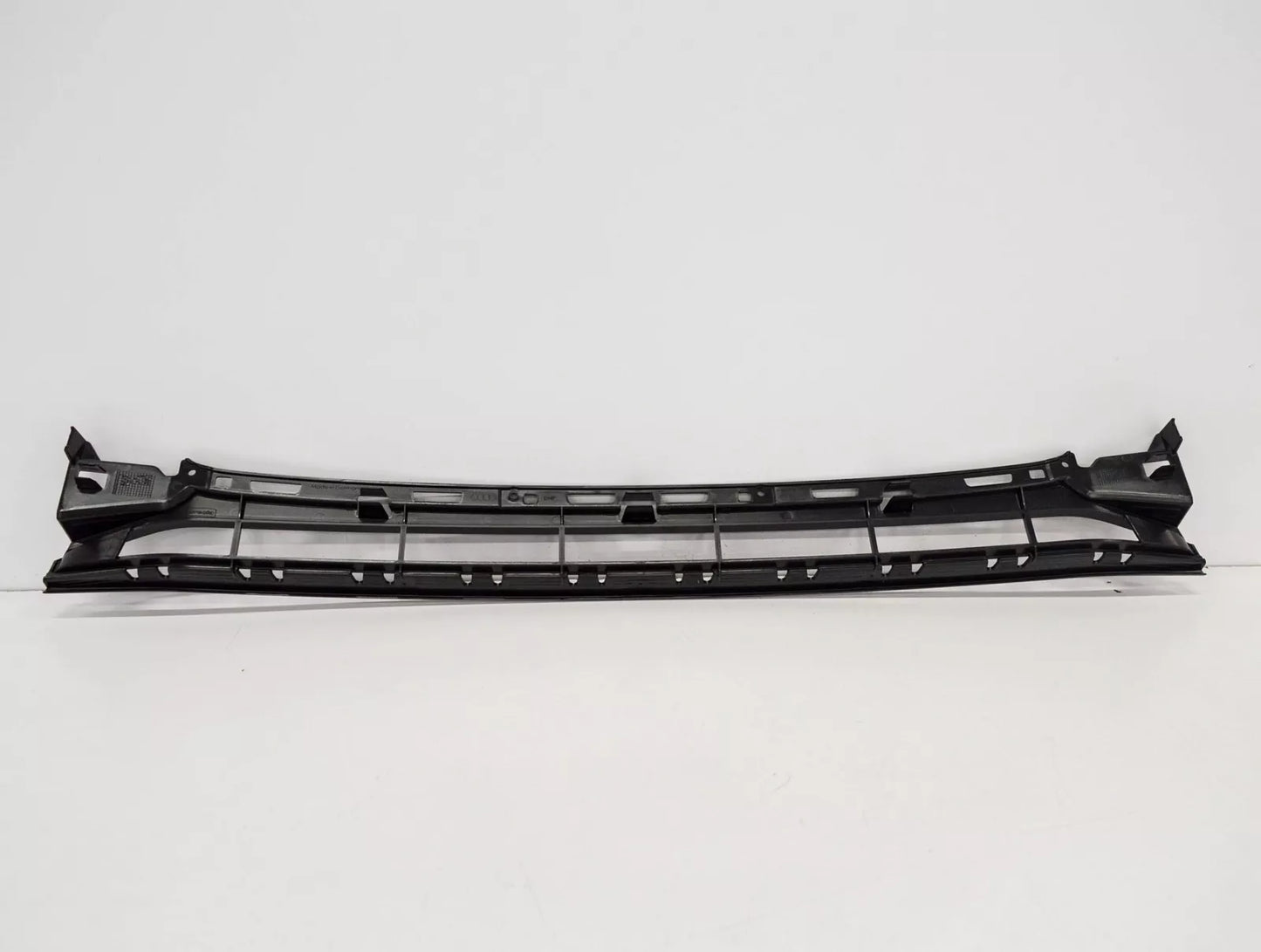 NEW AUDI A7 4GA SPORTBACK FRONT BUMPER LOWER GRILLE 4G8807683D9B9 ORIGINAL