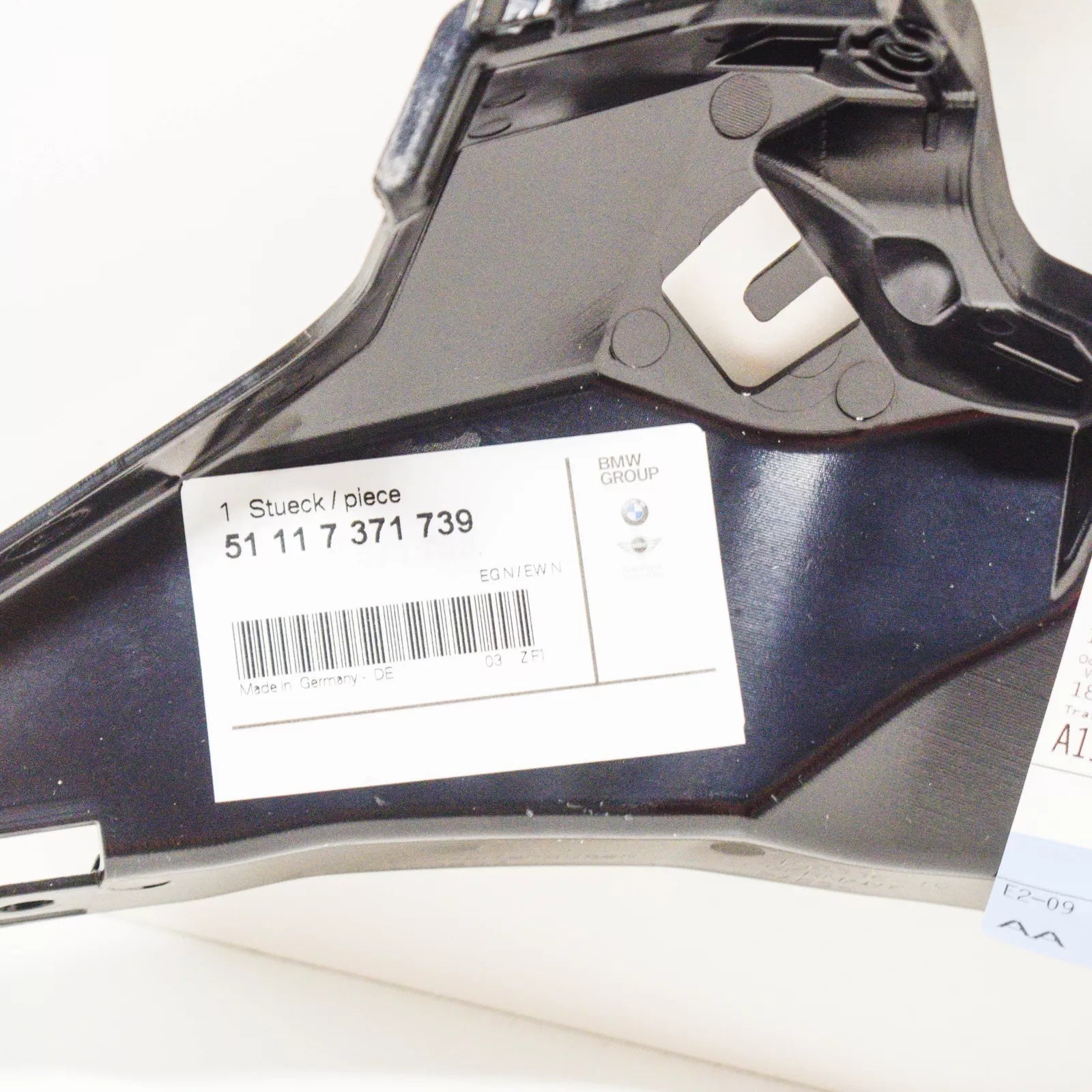 NEW BMW 1 F21 FRONT BUMPER LEFT INSERT 51117371739 7371739 2015 ORIGINAL