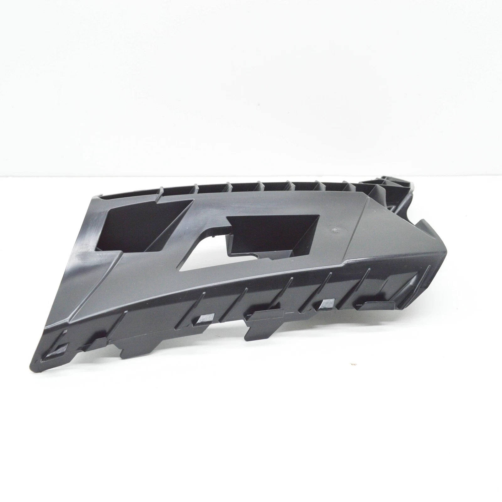 NEW AUDI Q5 FY 80A FRONT BUMPER LEFT CLOSING ELEMENT 80A807095E