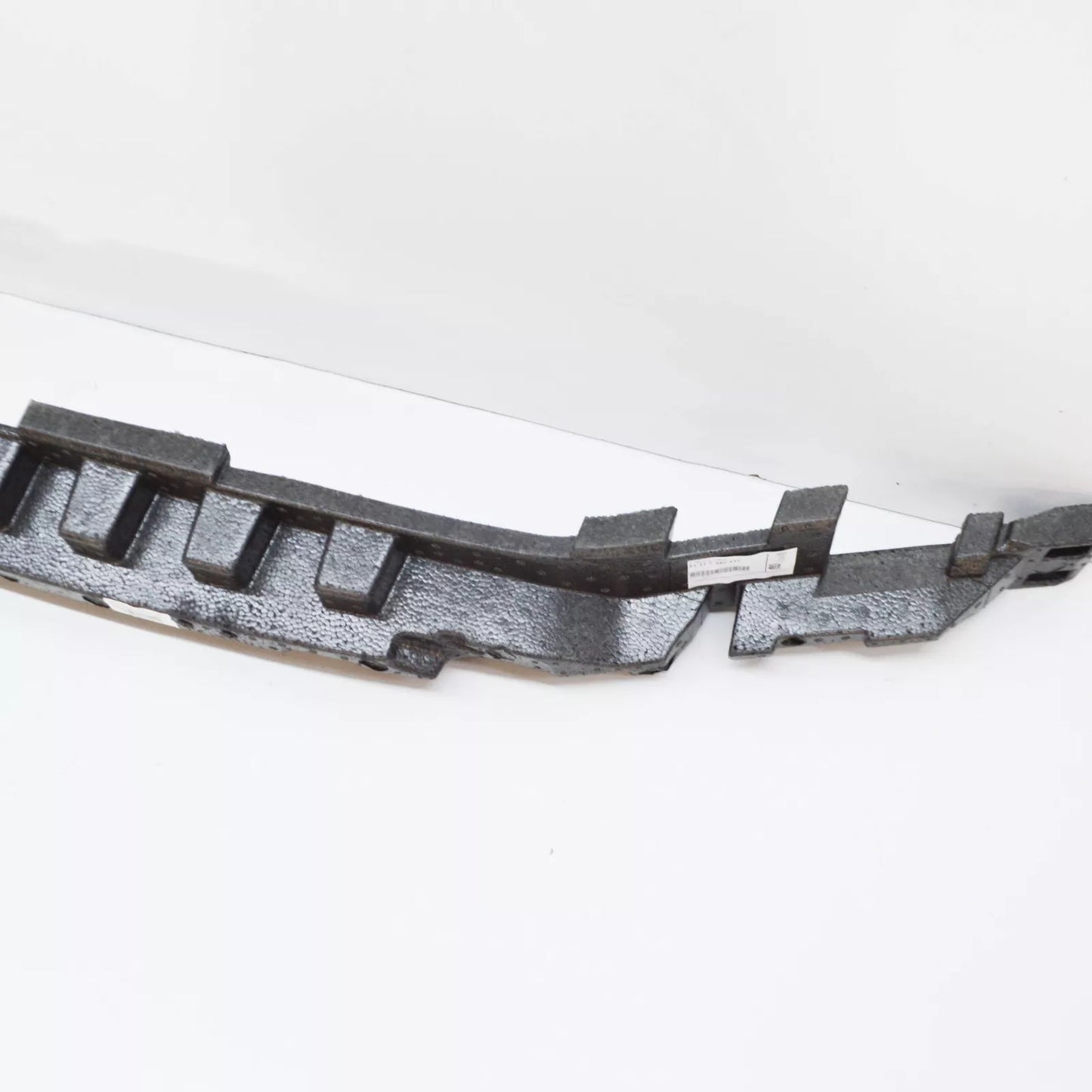 NEW BMW X1 F48 FRONT BUMPER FOAM 51117342437 7342437 2015 ORIGINAL