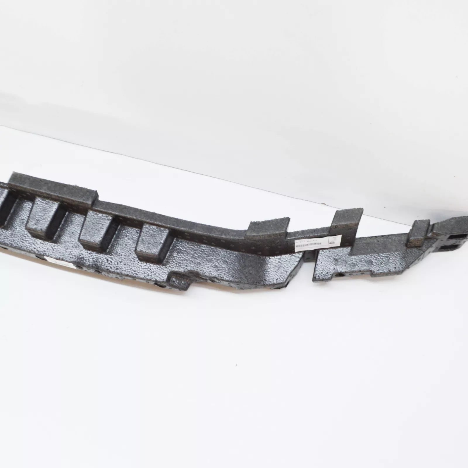 NEW BMW X1 F48 FRONT BUMPER FOAM 51117342437 7342437 2015 ORIGINAL