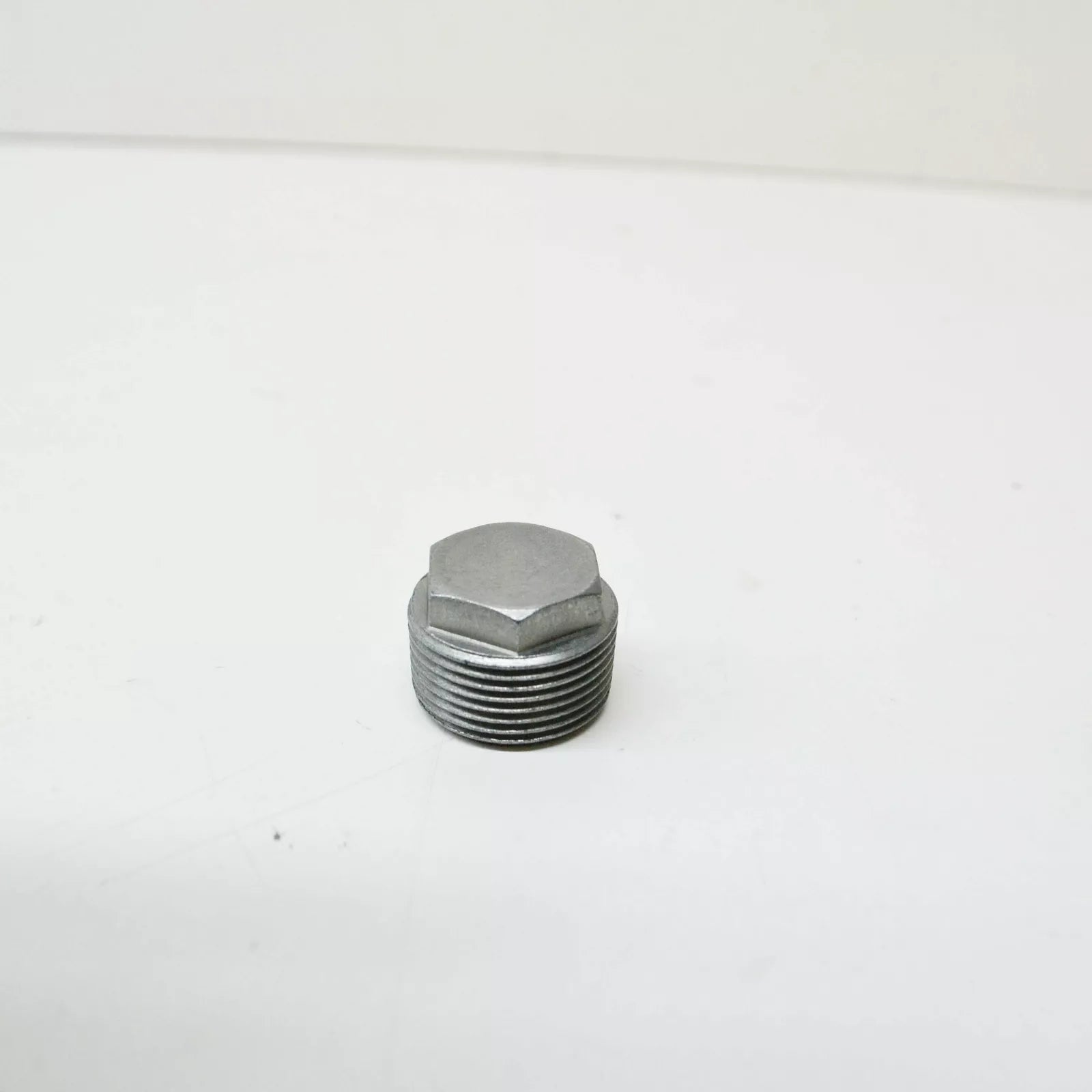 NEW MERCEDES-BENZ C W205 REAR AXLE SCREW PLUG A0019902317 ORIGINAL