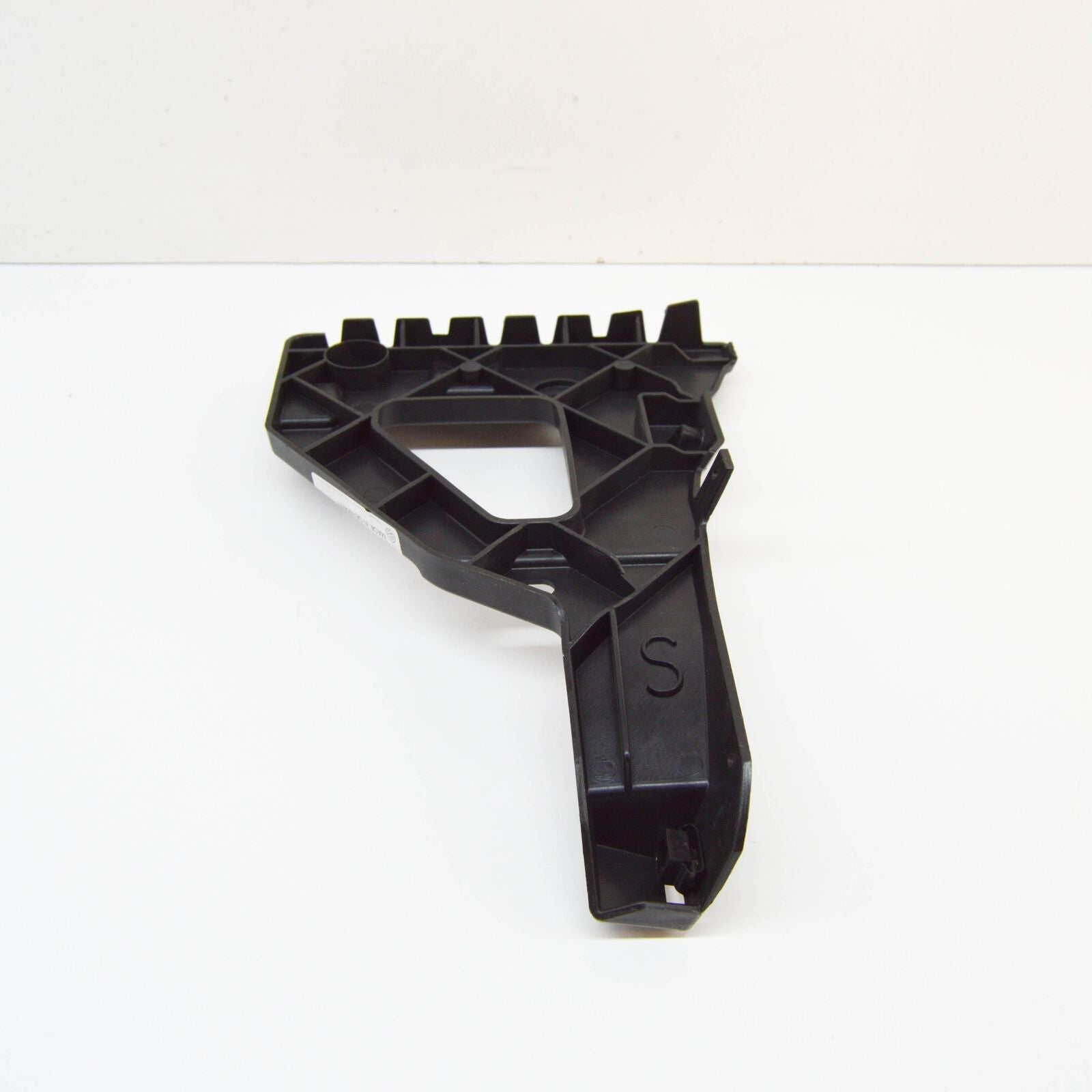 NEW AUDI A6 AVANT C6 FRONT LEFT BUMPER GUIDE 4F0807227A ORIGINAL