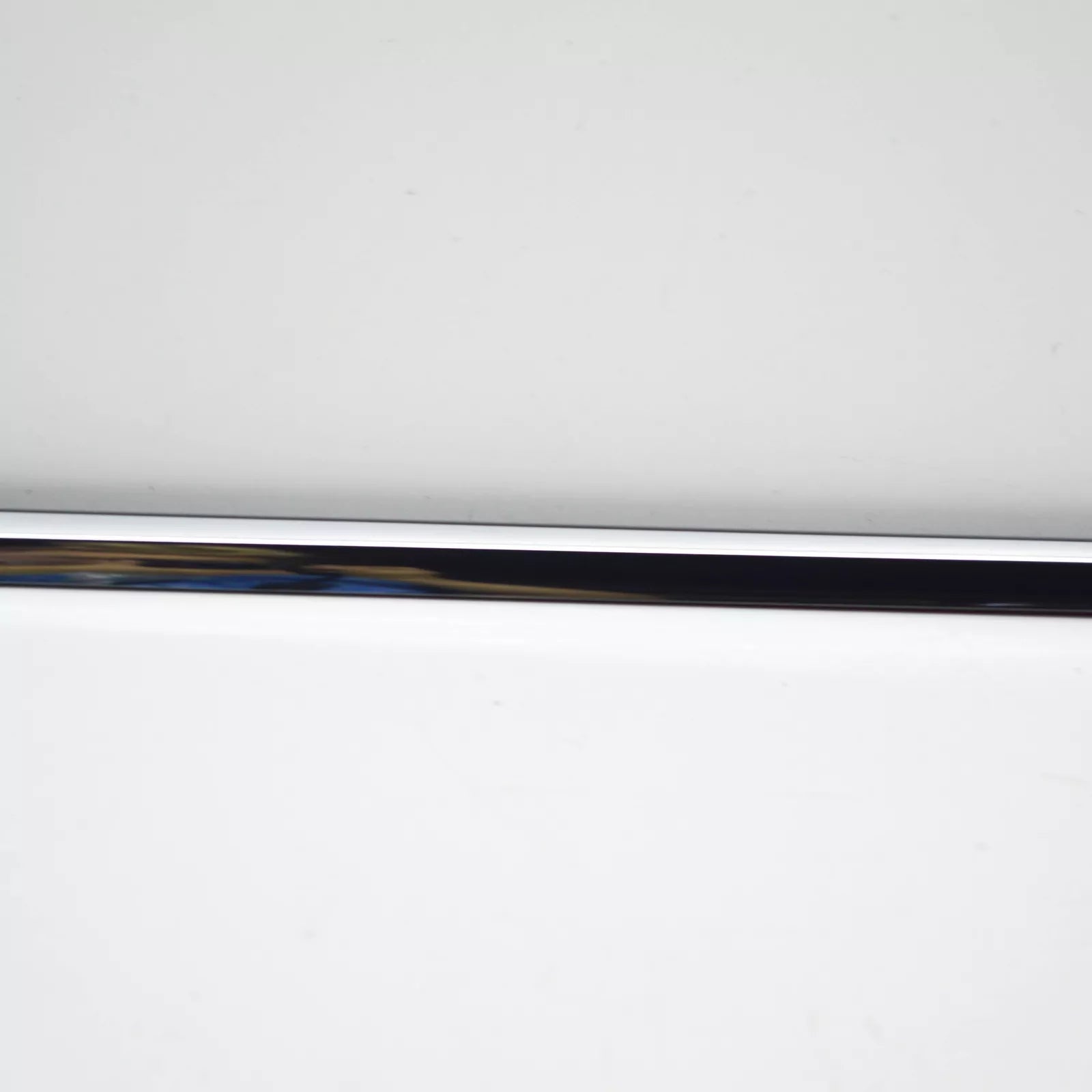 NEW MERCEDES-BENZ S W222 REAR LEFT DOOR TRIM STRIP A2226908701