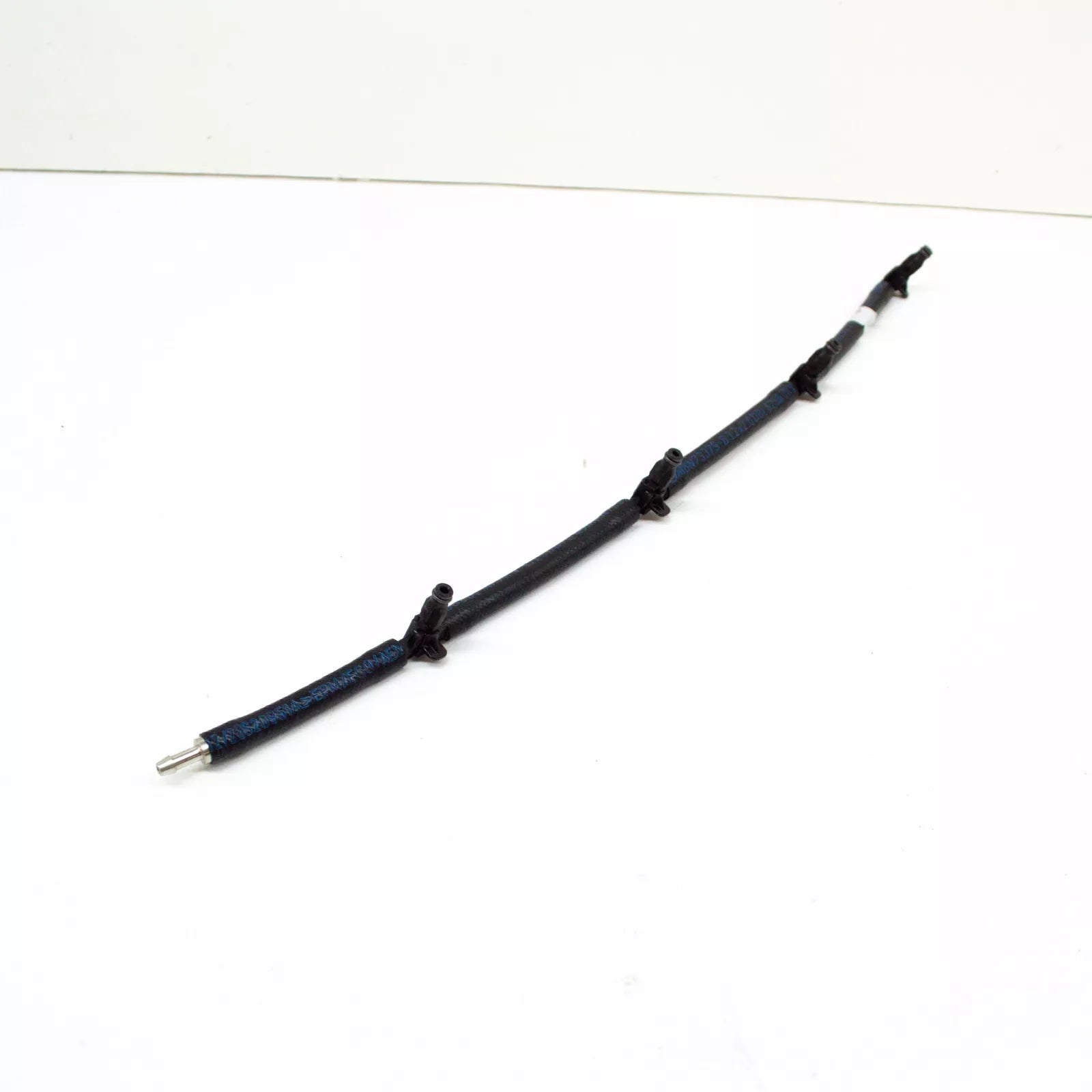 NEW MERCEDES-BENZ A W176 FUEL LEAK OIL LINE A6510702432 ORIGINAL