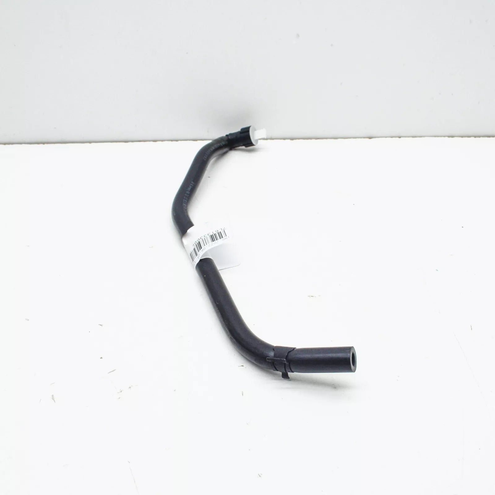 NEW VW TOUAREG 7L INTAKE MANIFOLD CONNECTING HOSE PIPE 7L6133366L