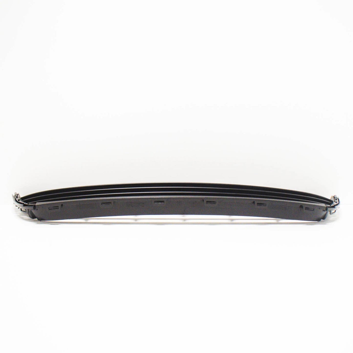 NEW VW GOLF PLUS 5M FRONT BUMPER CENTER VENT GRILLE 5M0853677C9B9