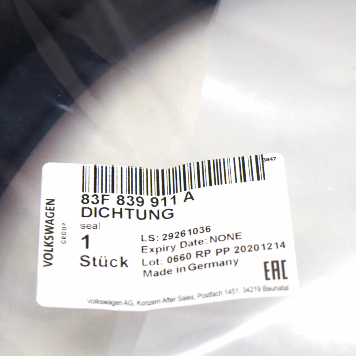 NEW AUDI Q3 F3 REAR LEFT DOOR OUTER SEALING RUBBER 83F839911A