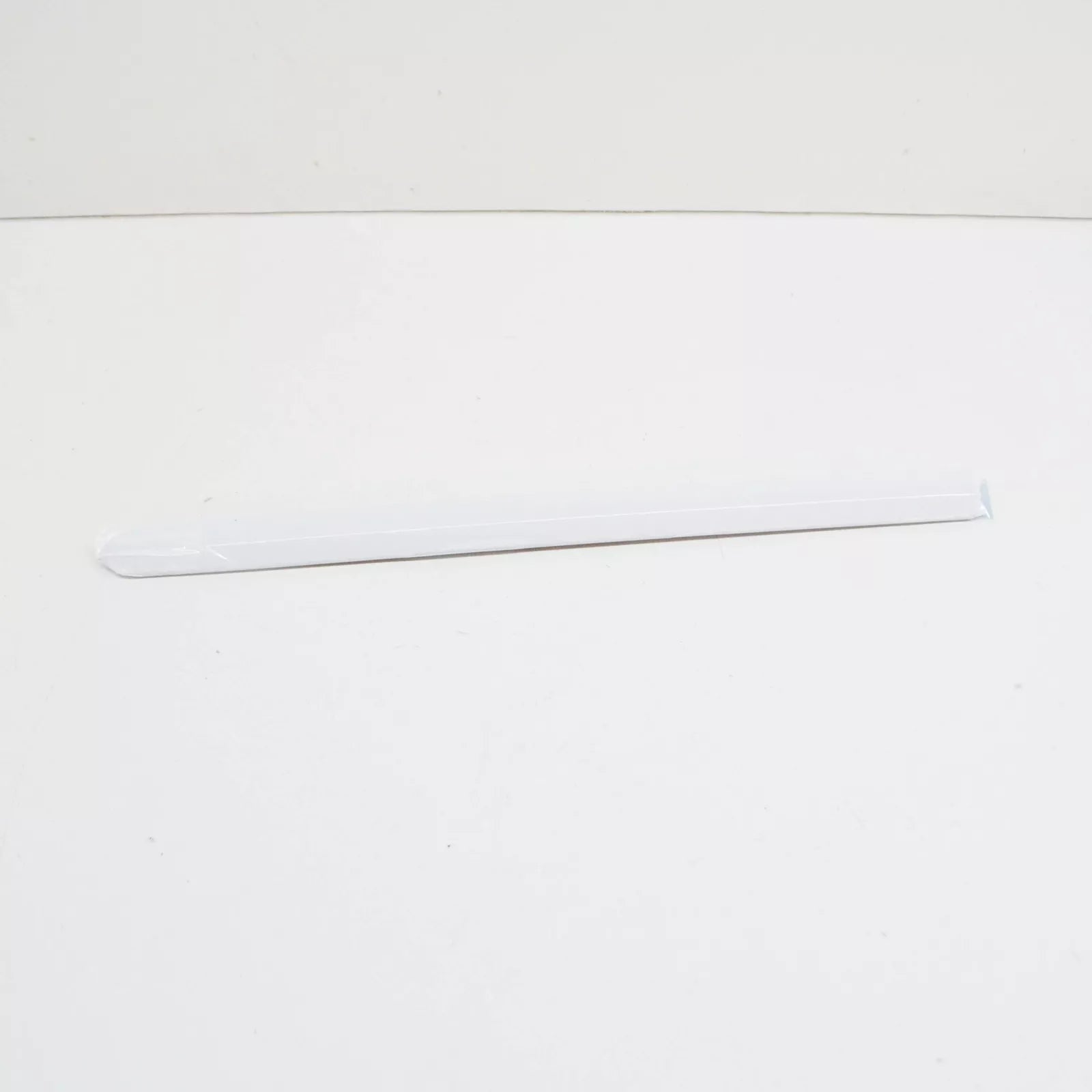 NEW VOLKSWAGEN BEETLE A5 REAR RIGHT CHROME STRIP TRIM 5C5839380