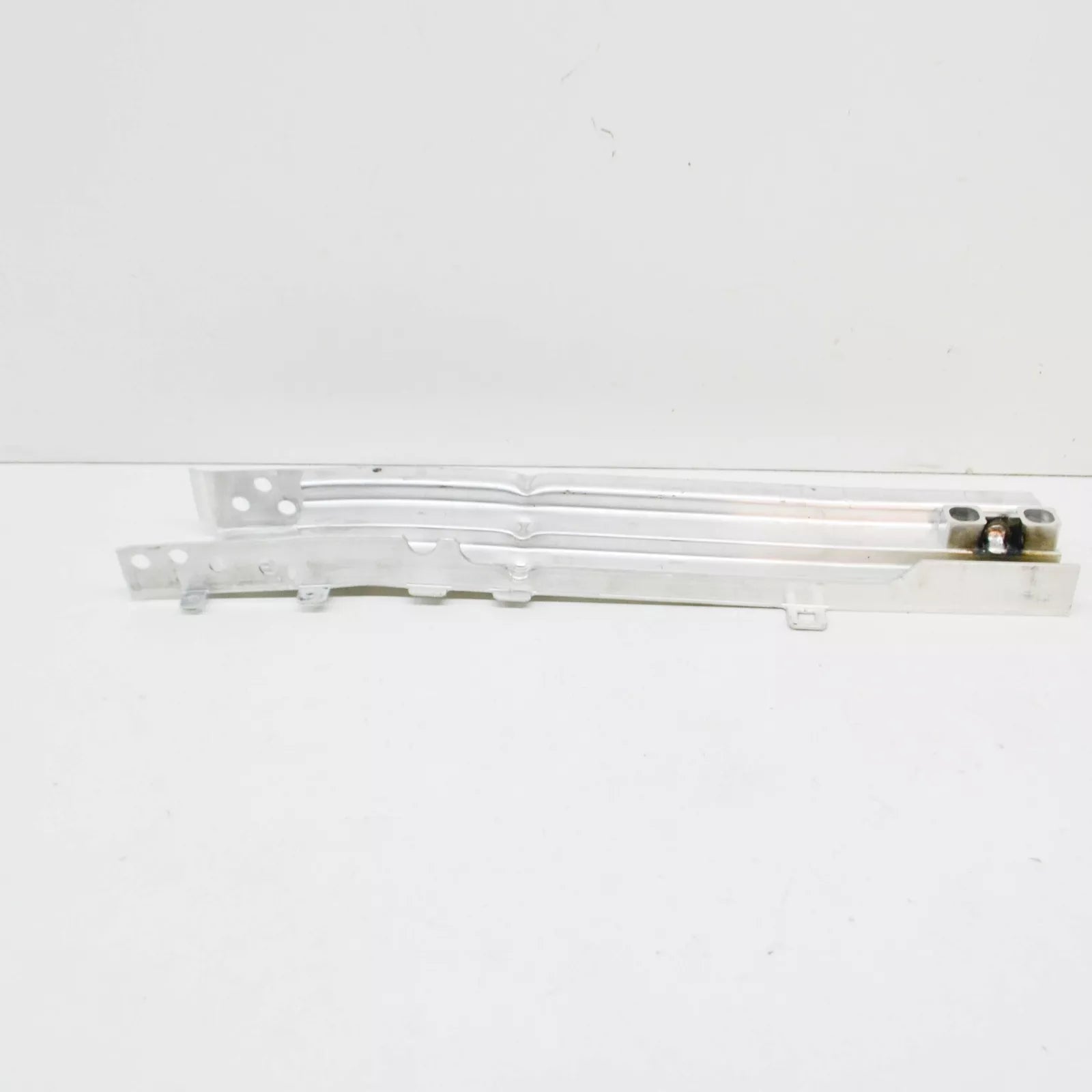 NEW BMW 2 F45 FRONT BUMPER RIGHT LOWER ADAPTER 51117301604 7301604 2015 ORIGINAL