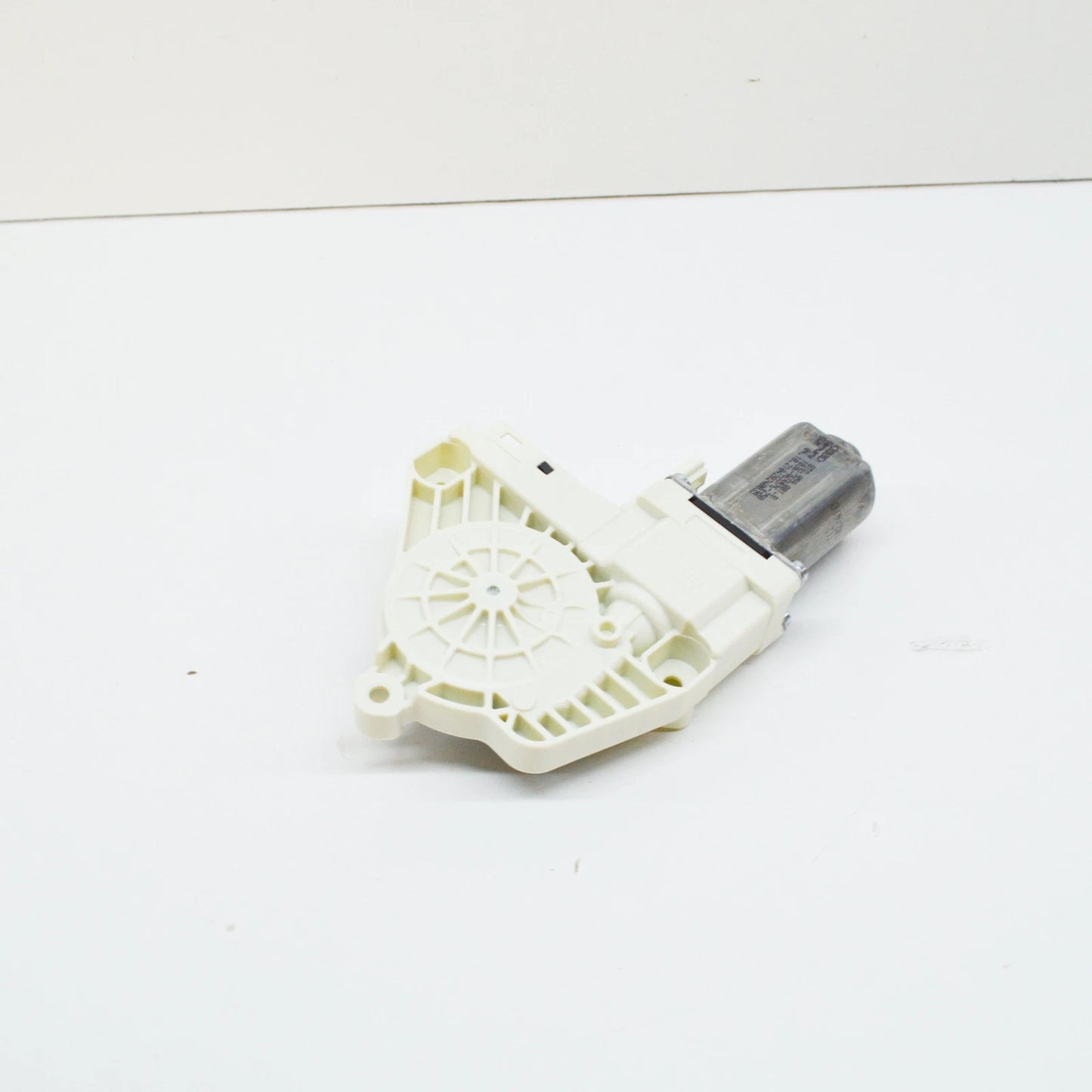 NEW AUDI A4 B8 FRONT LEFT DOOR WINDOW REGULATOR MOTOR 8T0959801B