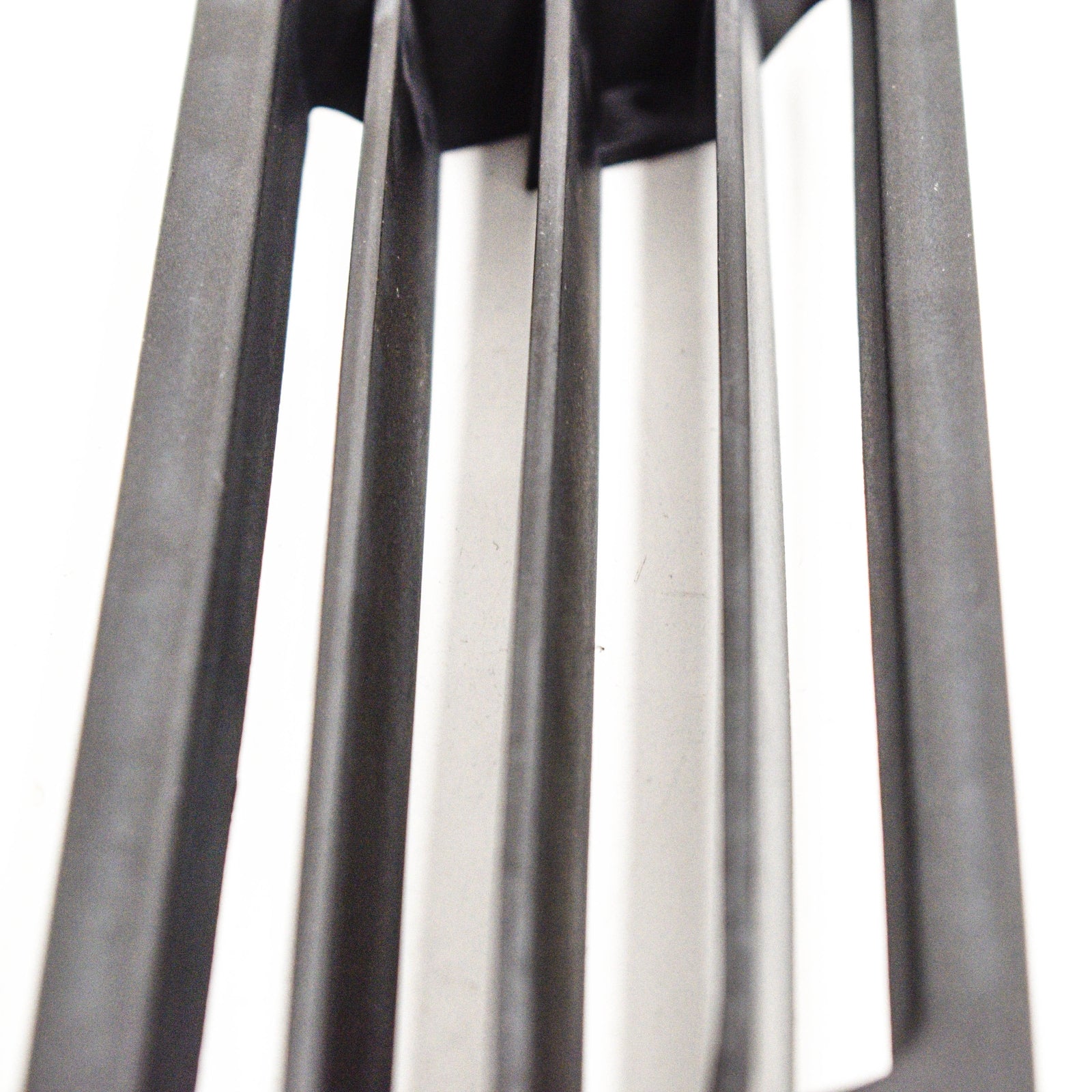 NEW MERCEDES-BENZ G CABRIO W463 FRONT FENDER GRILLE A4638810385 ORIGINAL