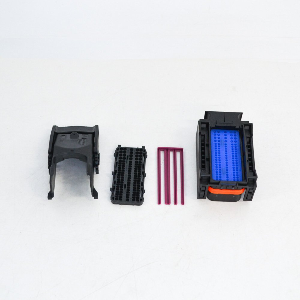 NEW AUDI A6 C7 FLAT CONTACT HOUSING W/ CONTACT LOCK 4H0906235A ORIGINAL