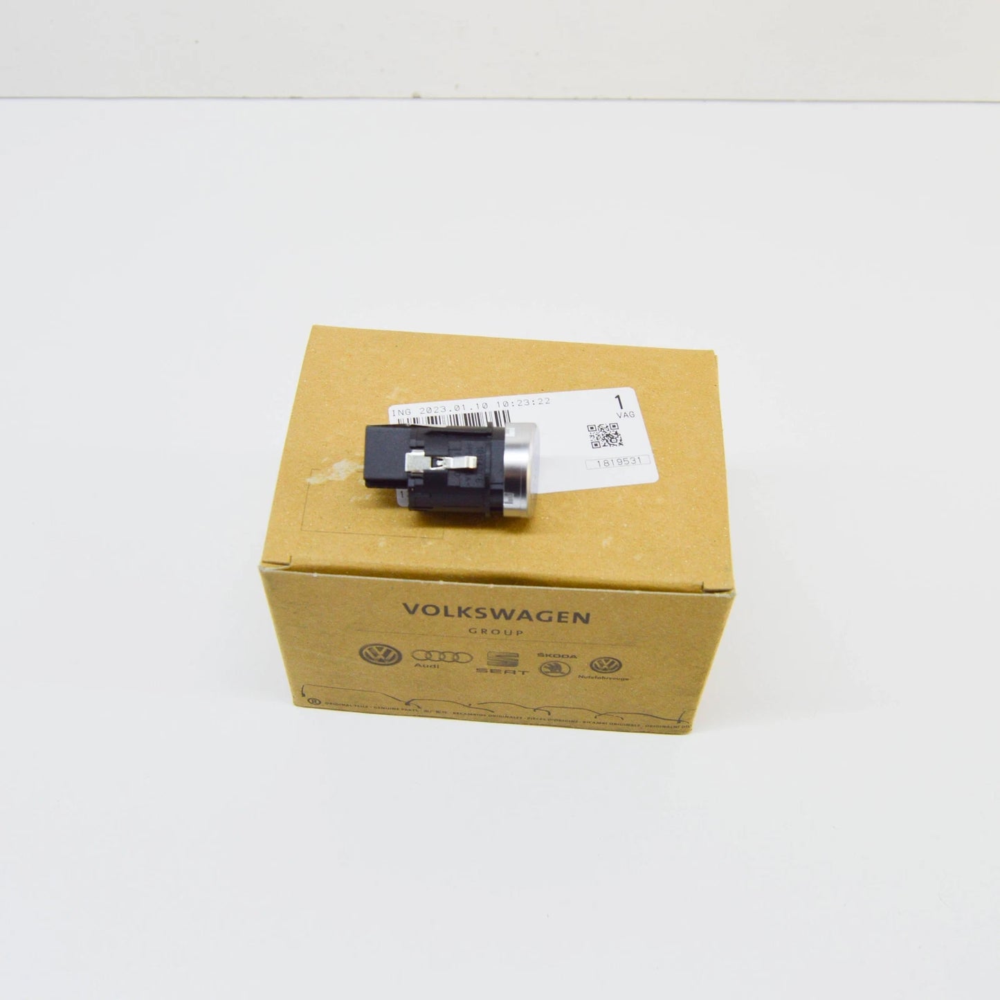 NEW AUDI A6 AVANT C7 START/STOP SWITCH 4G2905217A