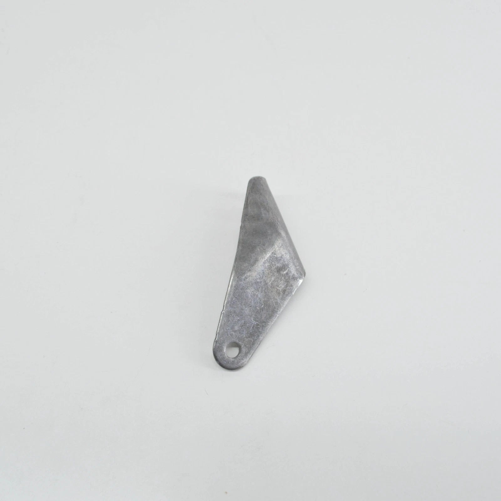 NEW MB SPRINTER W906 EXHAUST GAS TURBO TO ALTERNATOR BRACKET A6510963040